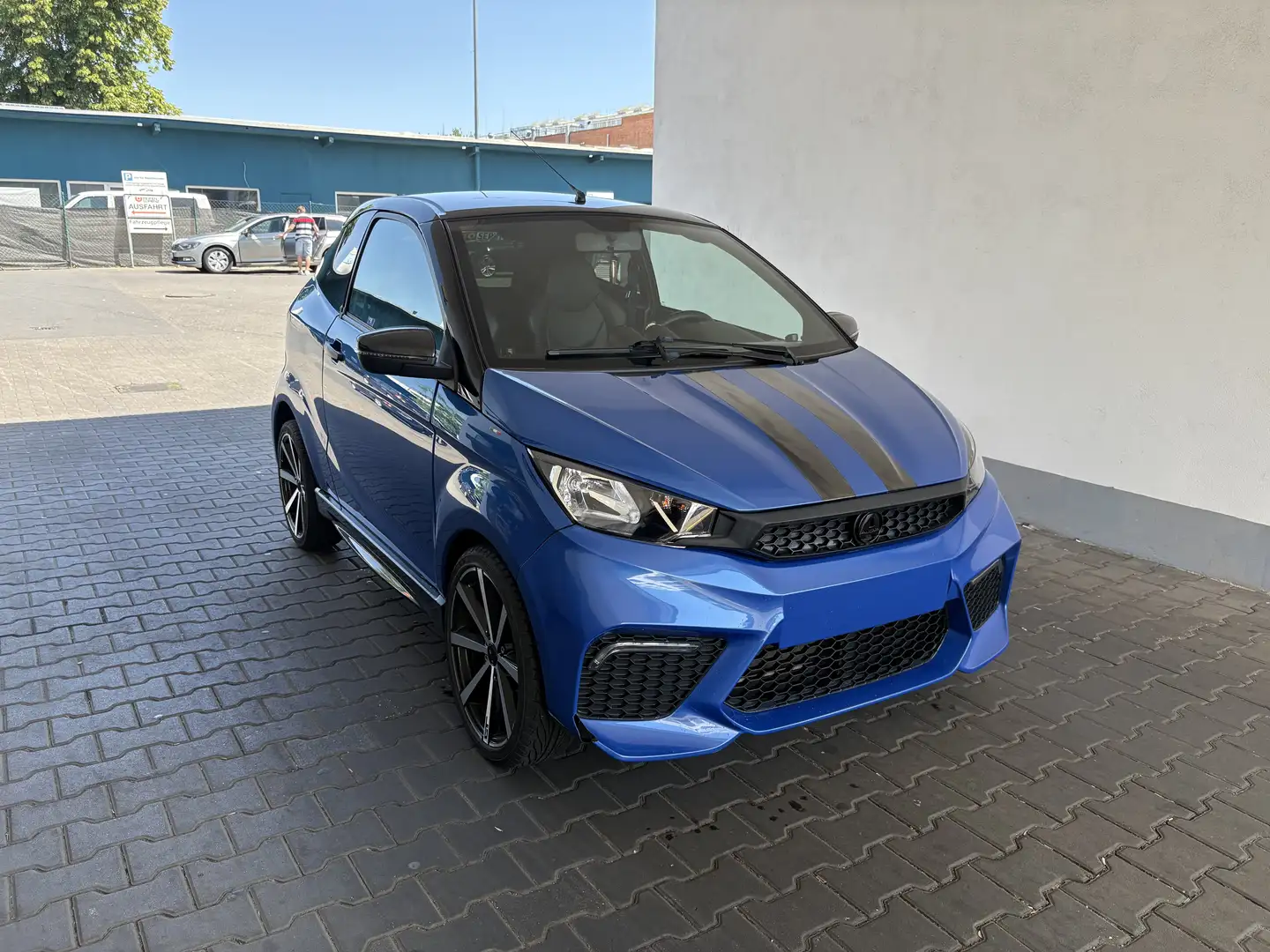 Aixam Coupe GTI Mopedauto /Rückfahrkamera/Sport/Sternhimmel Blauw - 2