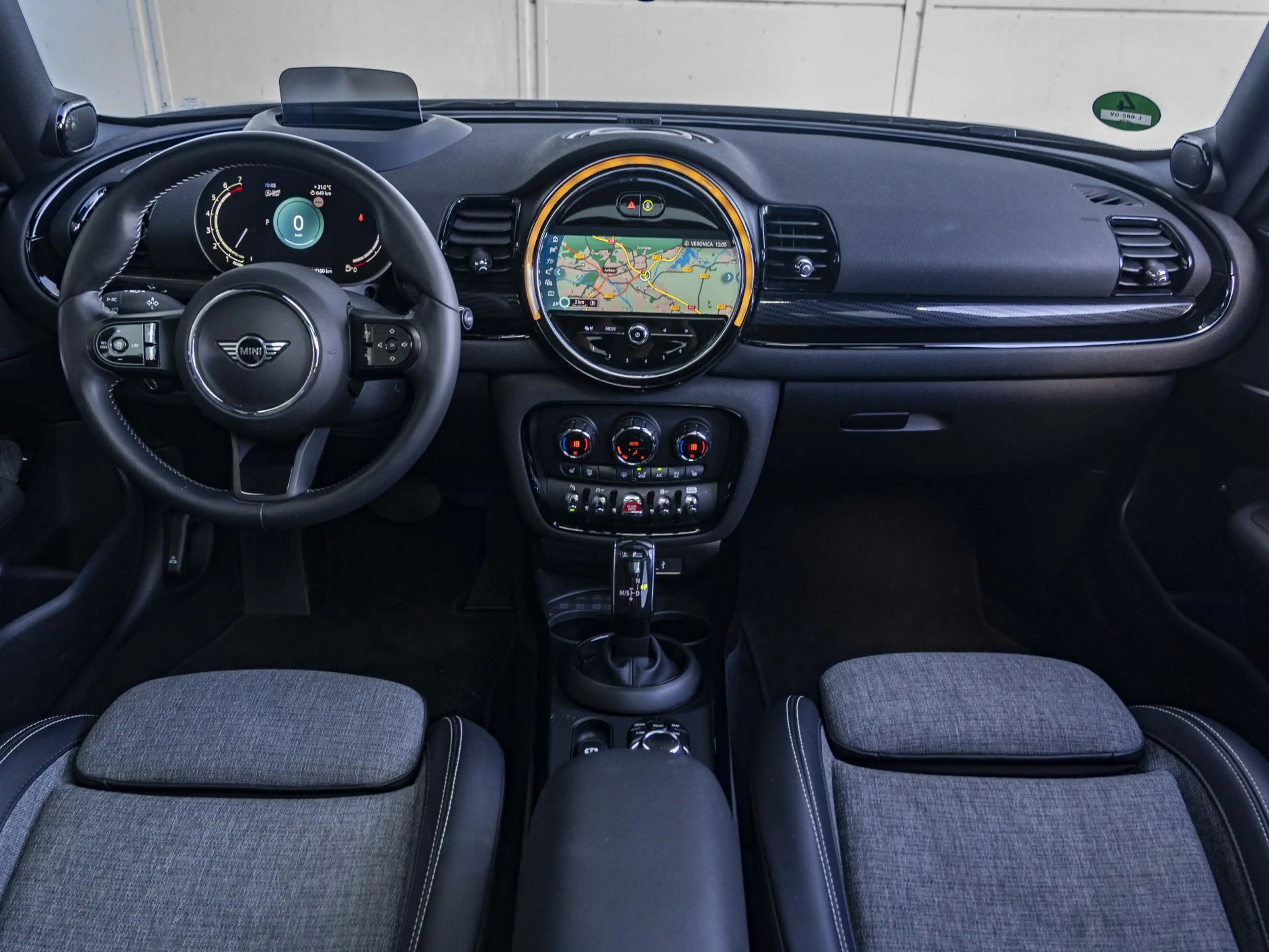 MINI Cooper Clubman Aut. Richmond Park Edition — photo 3