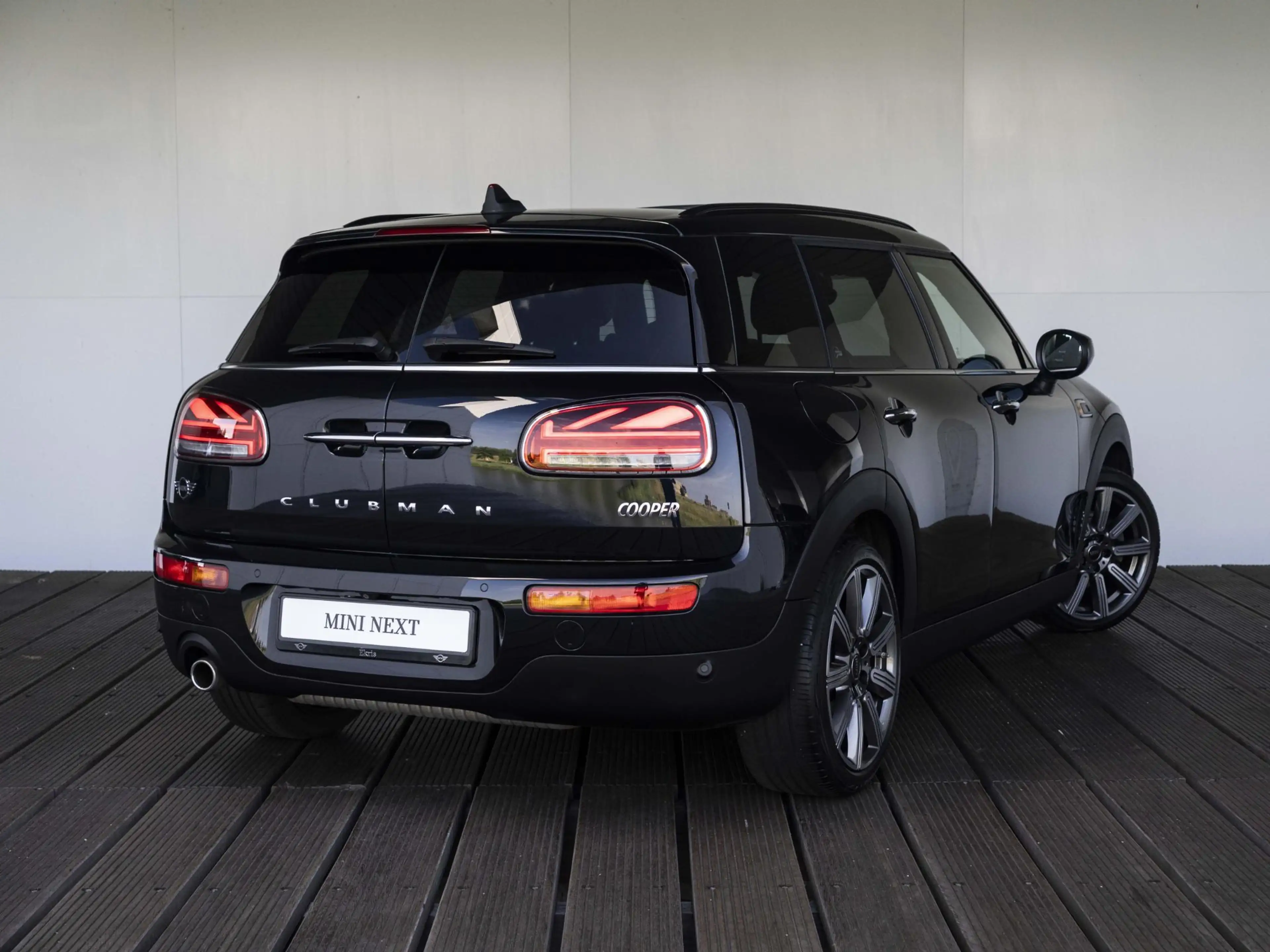 MINI Cooper Clubman Aut. Richmond Park Edition — photo 2