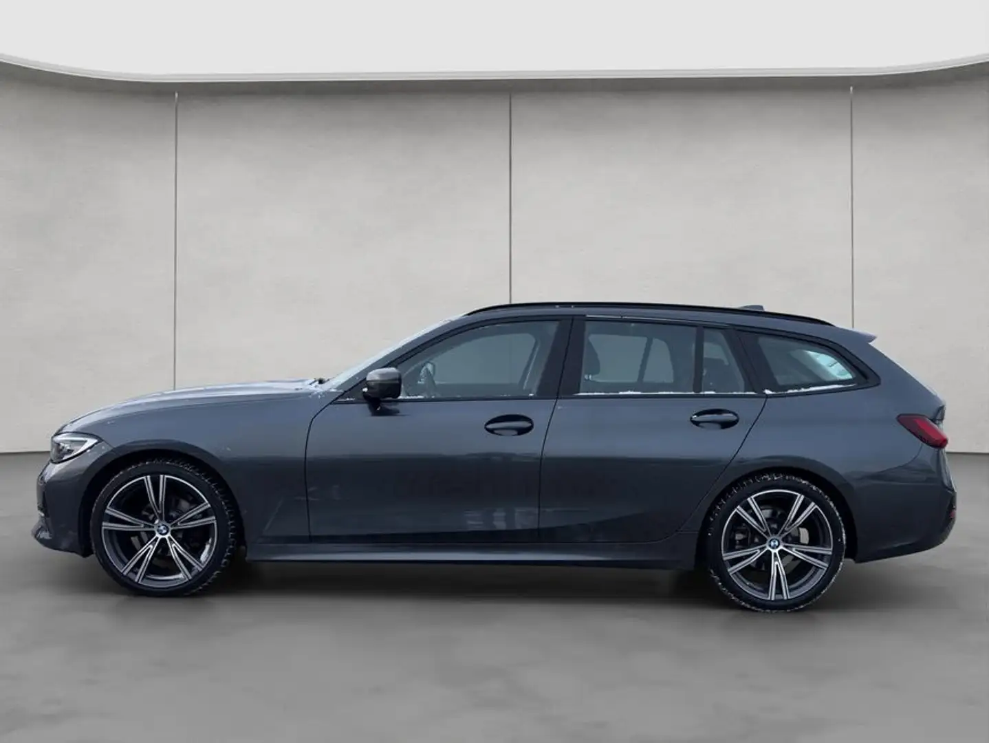 BMW 318 i Touring Aut. Advantage NAVI SHZ LED PDC TEMPO Grau - 2