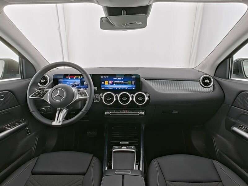 Mercedes-Benz GLA 180