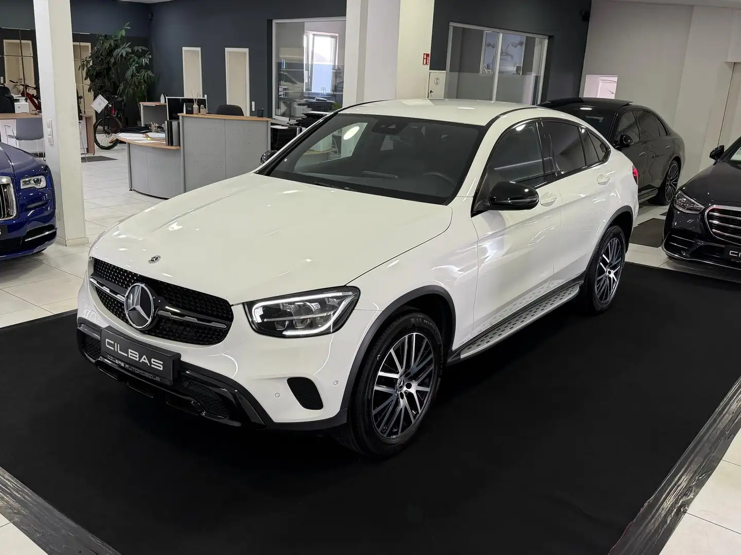 Mercedes-Benz GLC 300 de Coupe 4M*STHZ*AMBIENTE*KAM*SPUR*DIST* Blanc - 2