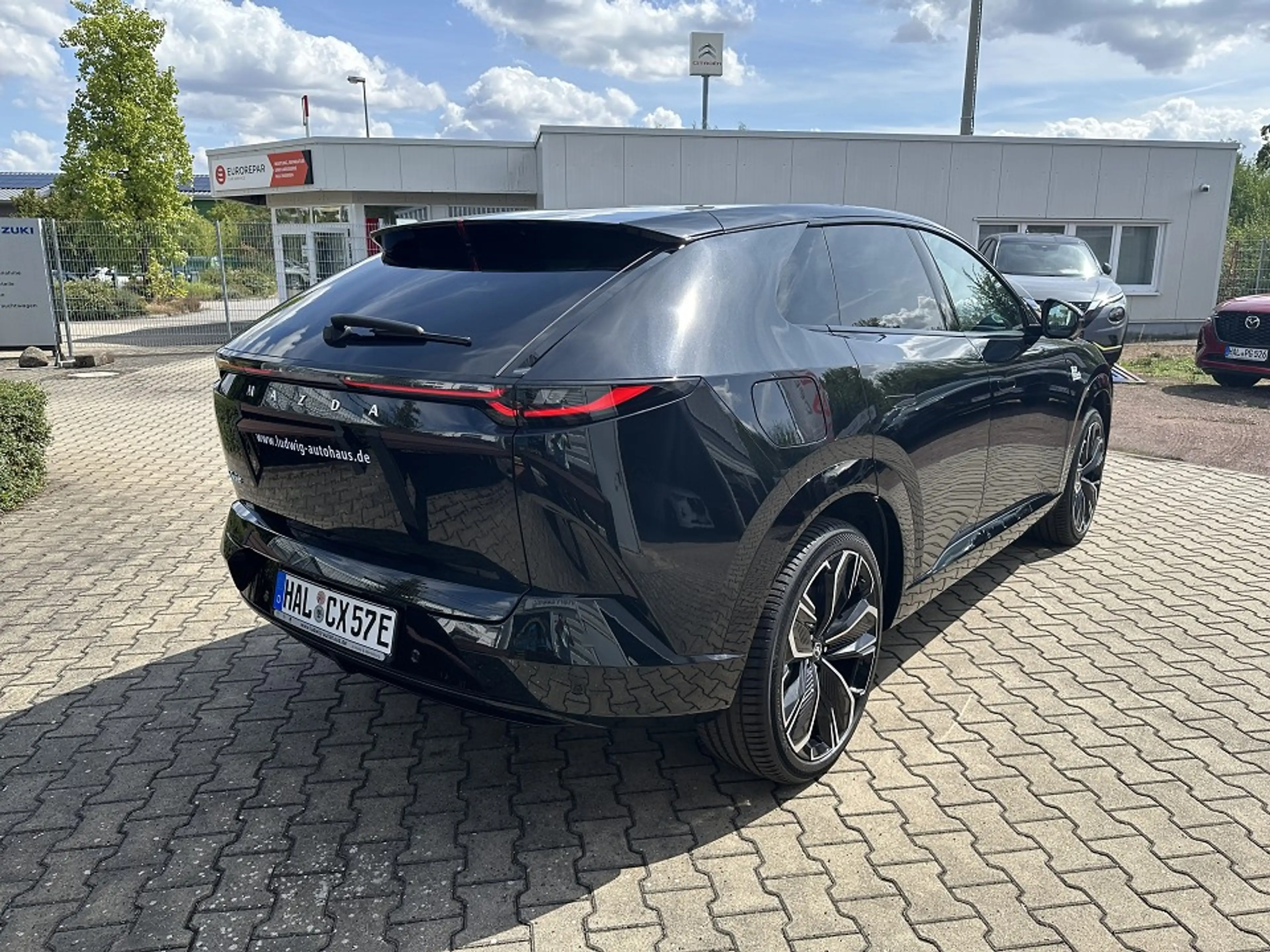Mazda CX-6e 5WGN EV 258ps 1AT RWD Takumi BKTR PABS — photo 5