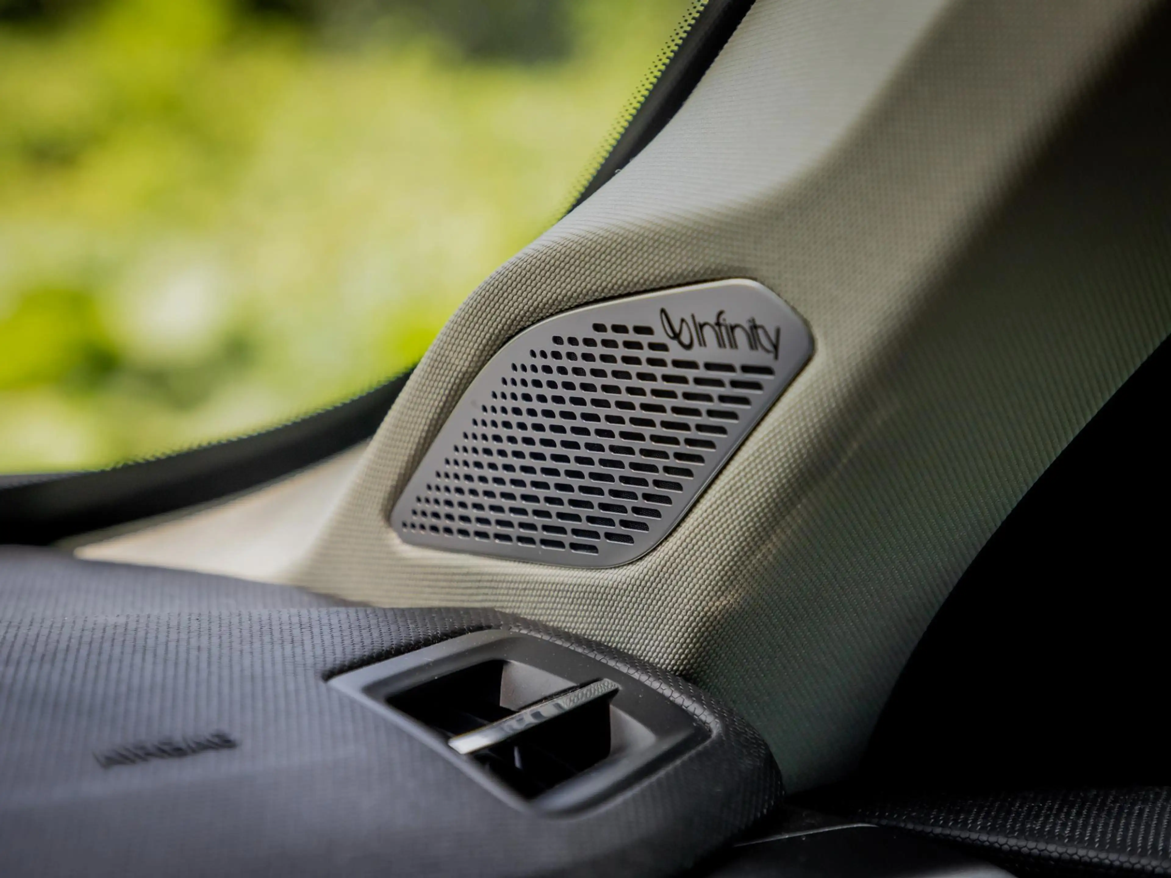 Lynk & Co 01 1.5 Plug-In Hybrid 262pk Trekhaak|Adaptive Cruise — photo 17