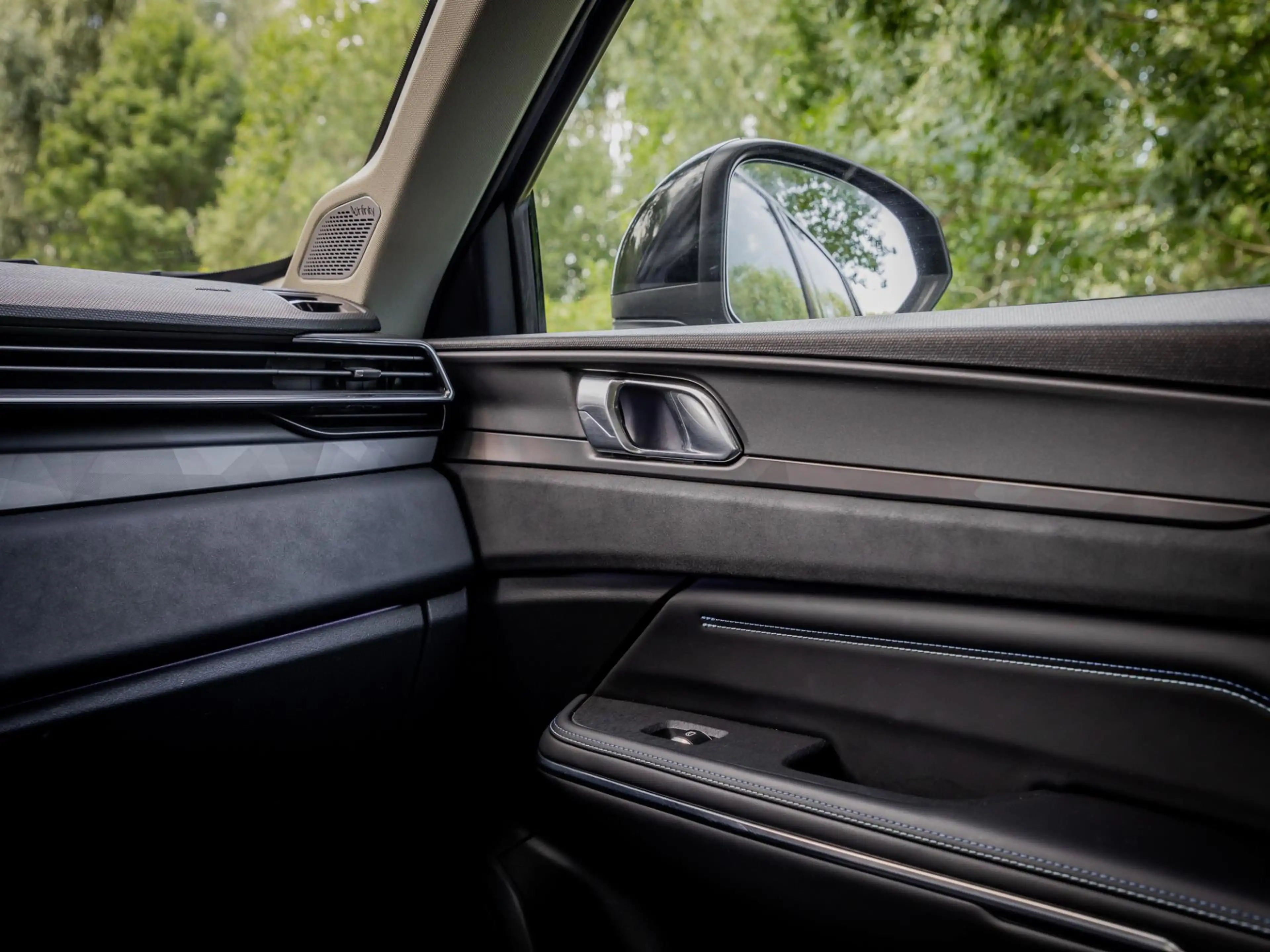 Lynk & Co 01 1.5 Plug-In Hybrid 262pk Trekhaak|Adaptive Cruise — photo 21