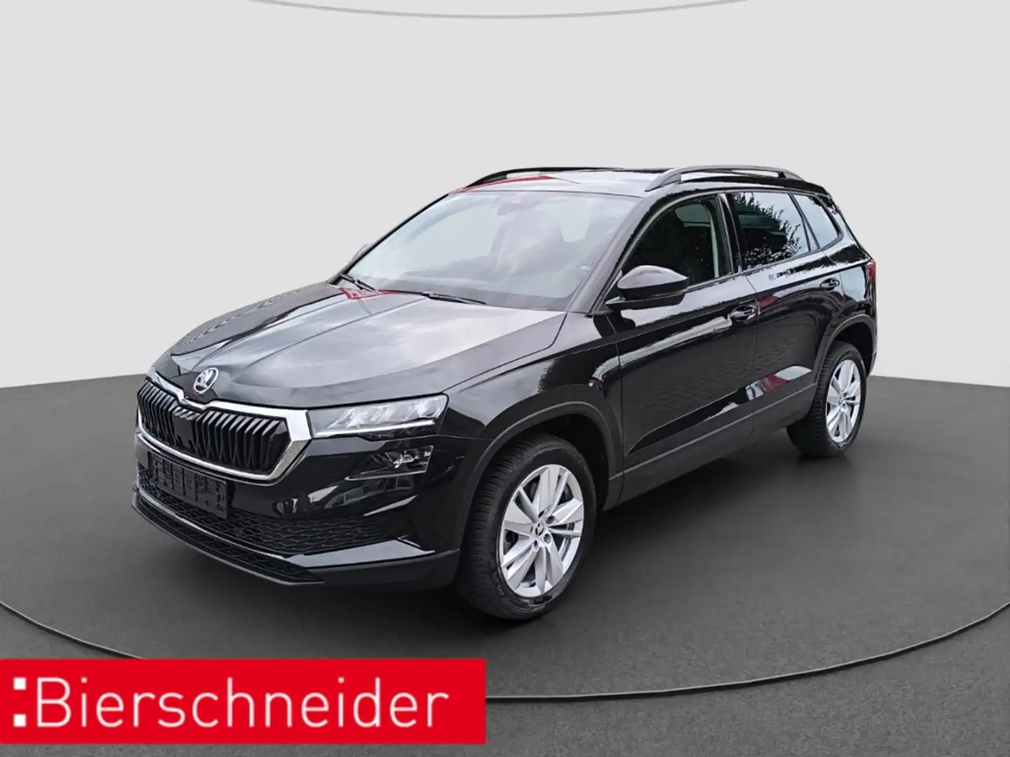 Skoda Karoq 1.5 TSI Selection LED NAVI RFK Schwarz - 1