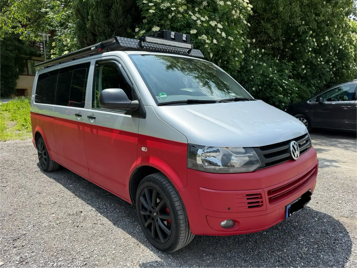 Volkswagen T5 Wohnmobil / Camper / Bulli - 1