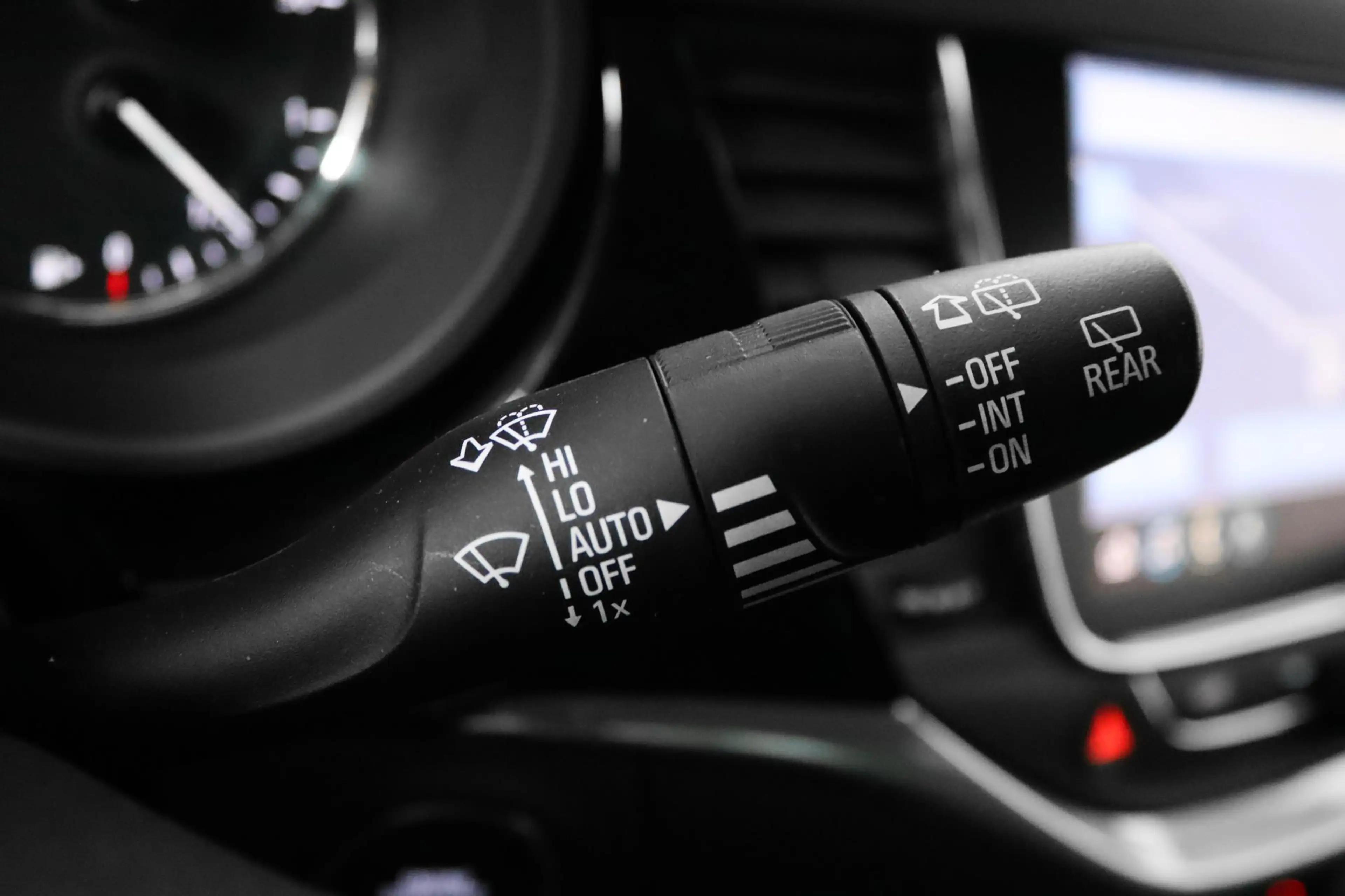 Opel Astra Sports Tourer 1.2T 110PK, Elegance, Camera, Cruise — photo 32