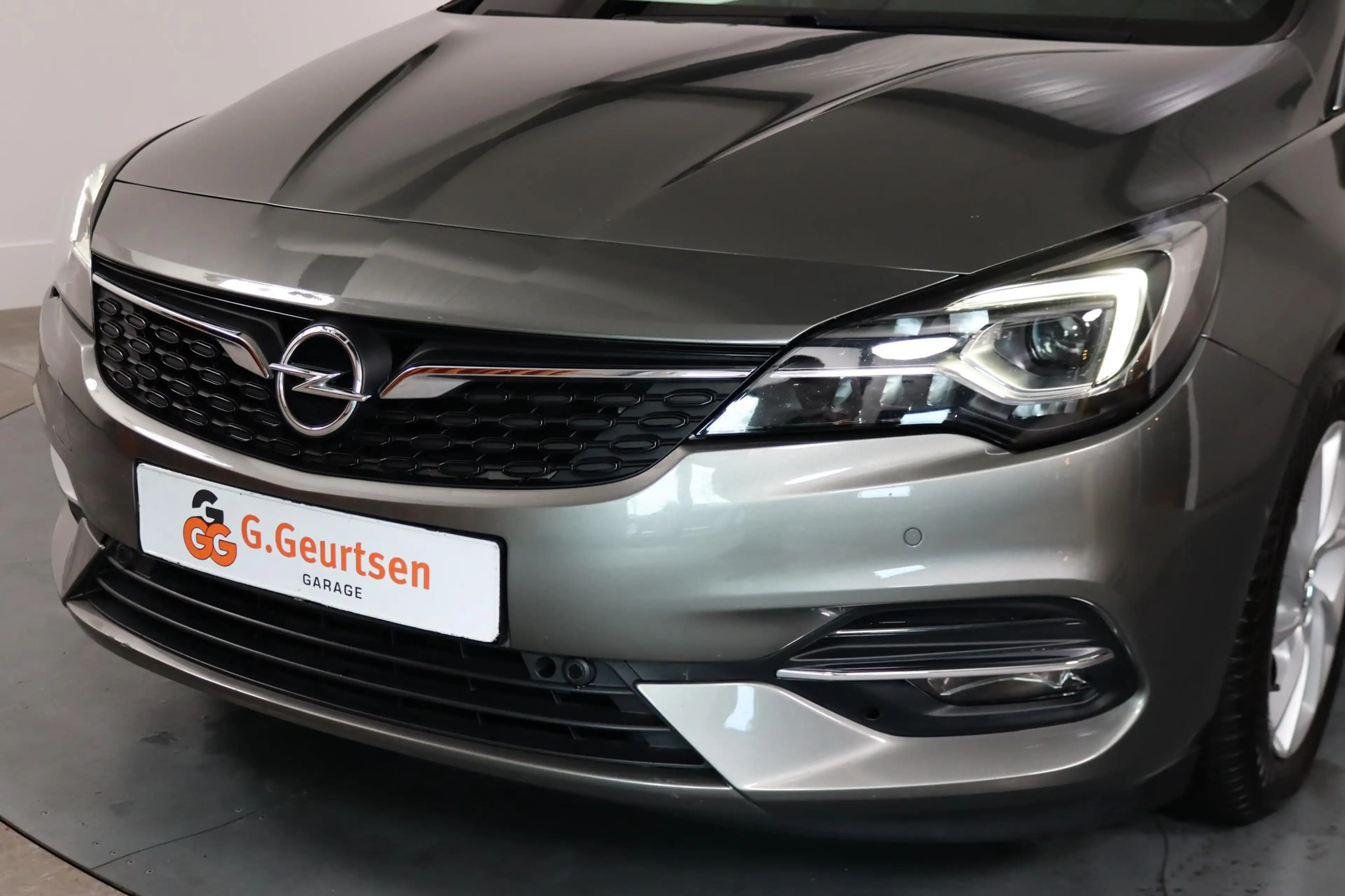 Opel Astra Sports Tourer 1.2T 110PK, Elegance, Camera, Cruise — photo 9