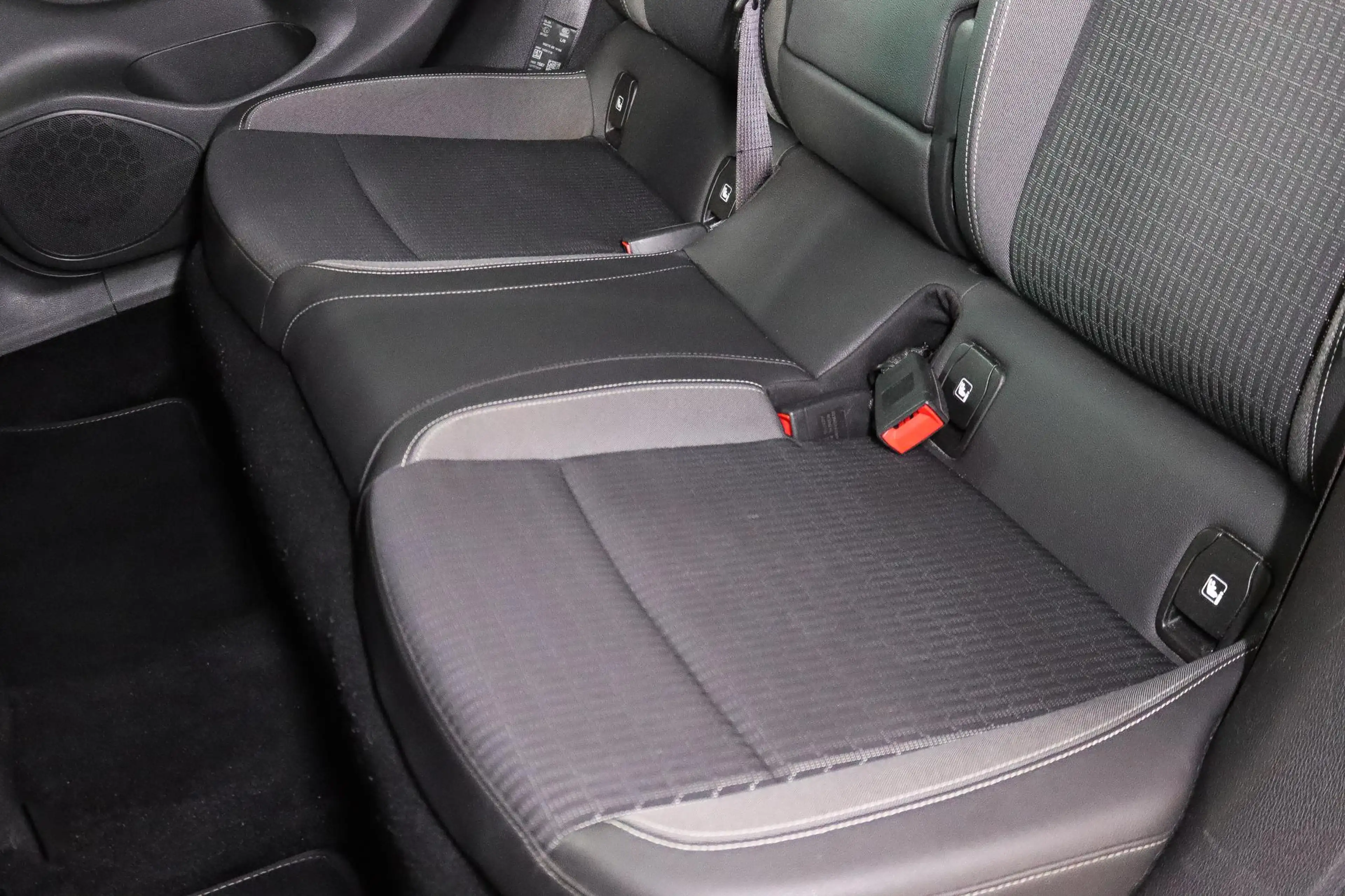 Opel Astra Sports Tourer 1.2T 110PK, Elegance, Camera, Cruise — photo 45