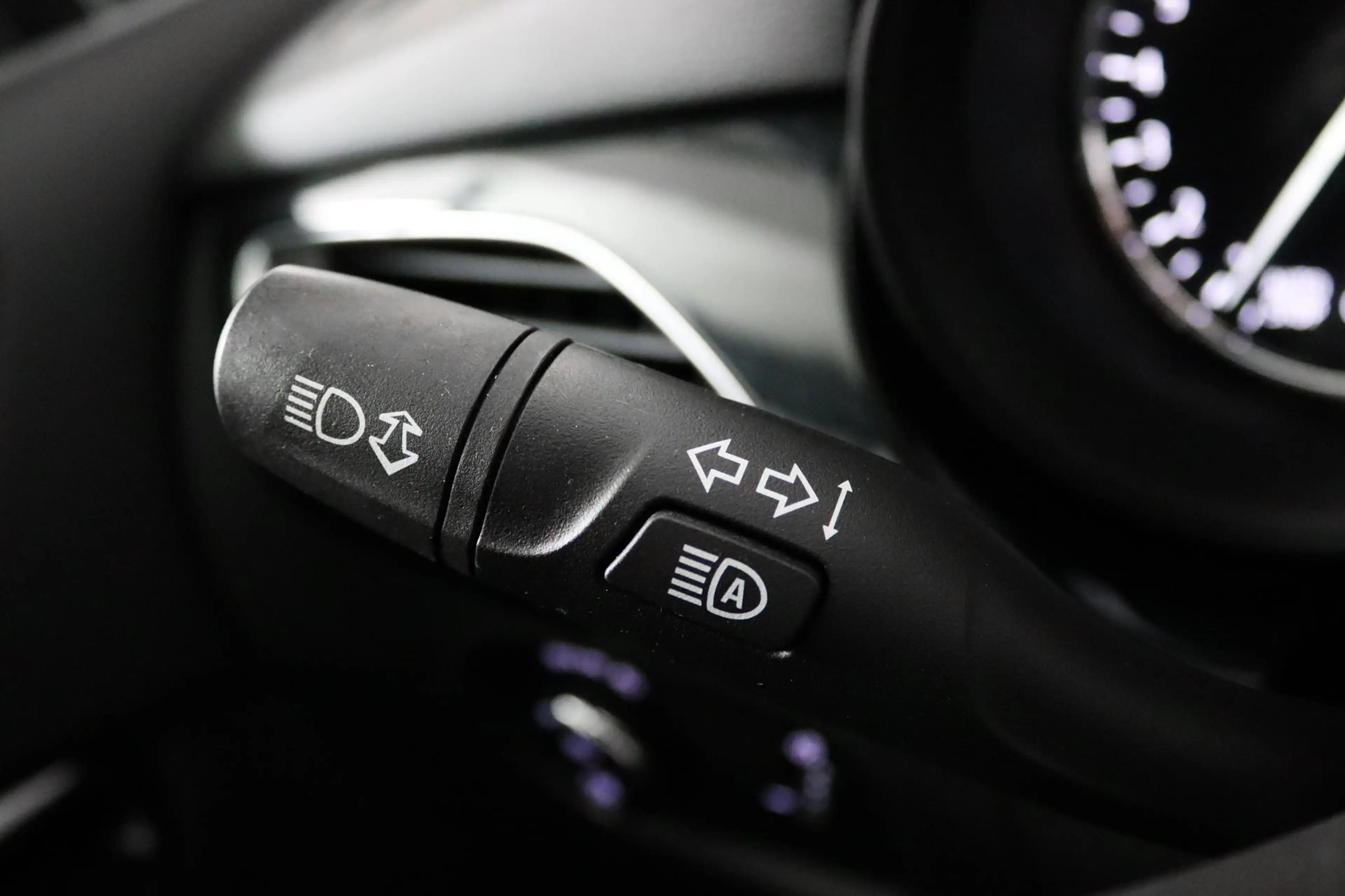 Opel Astra Sports Tourer 1.2T 110PK, Elegance, Camera, Cruise — photo 28