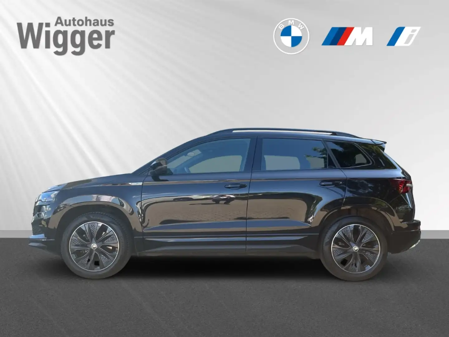 Skoda Karoq Sportline 4x4 2.0 TSI/LED/PDC/Tempomat Czarny - 2