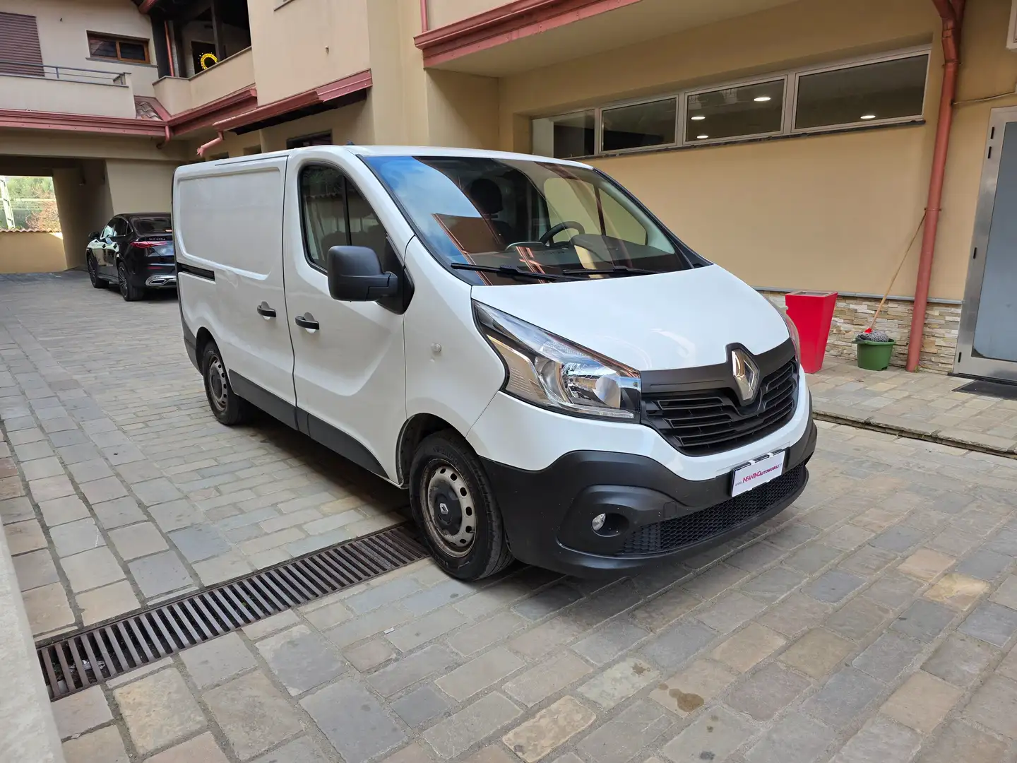 Renault Trafic 1.6 dci 121 cv Furgone 3 posti Blanc - 1