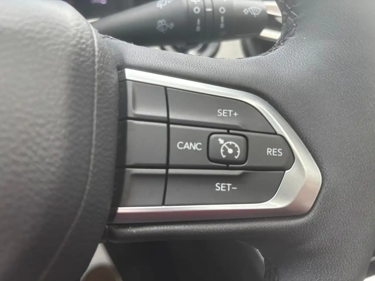 Jeep Compass photo Jeep Compass