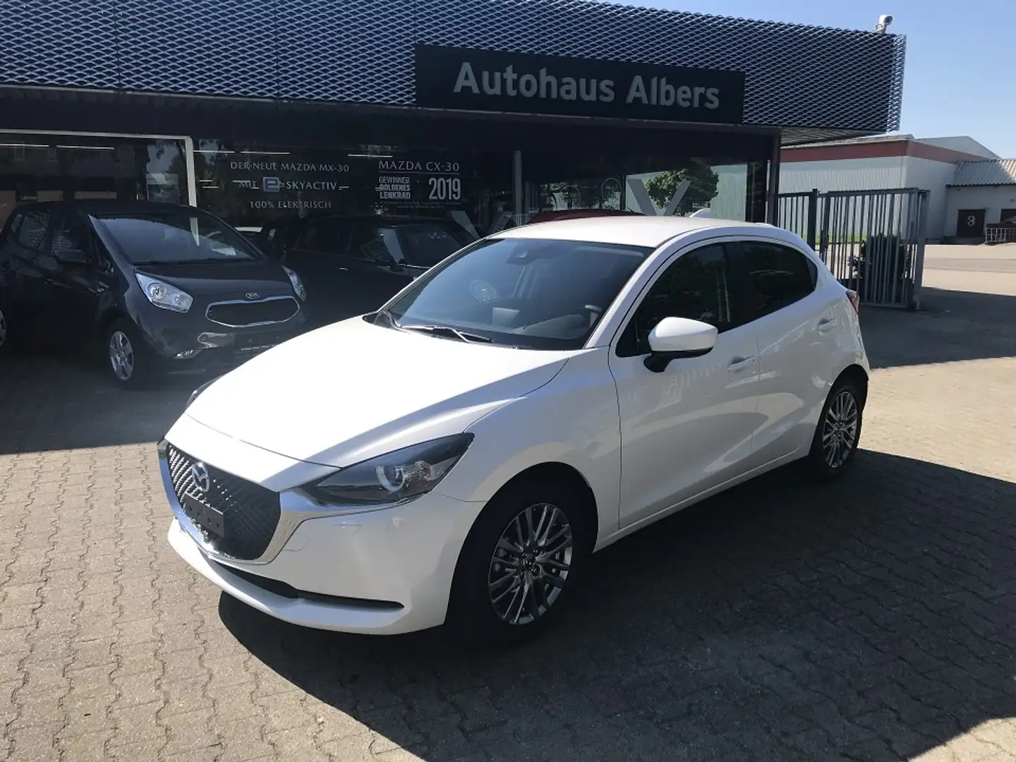 Mazda 2 SKYACTIV-G90 M Hybrid Sports-l., NAVI, LED, Weiß - 1