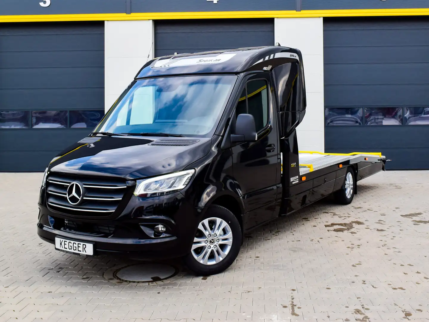 Mercedes-Benz Sprinter 319 CDI 2x Standheizung/Schlafkabine Schwarz - 1