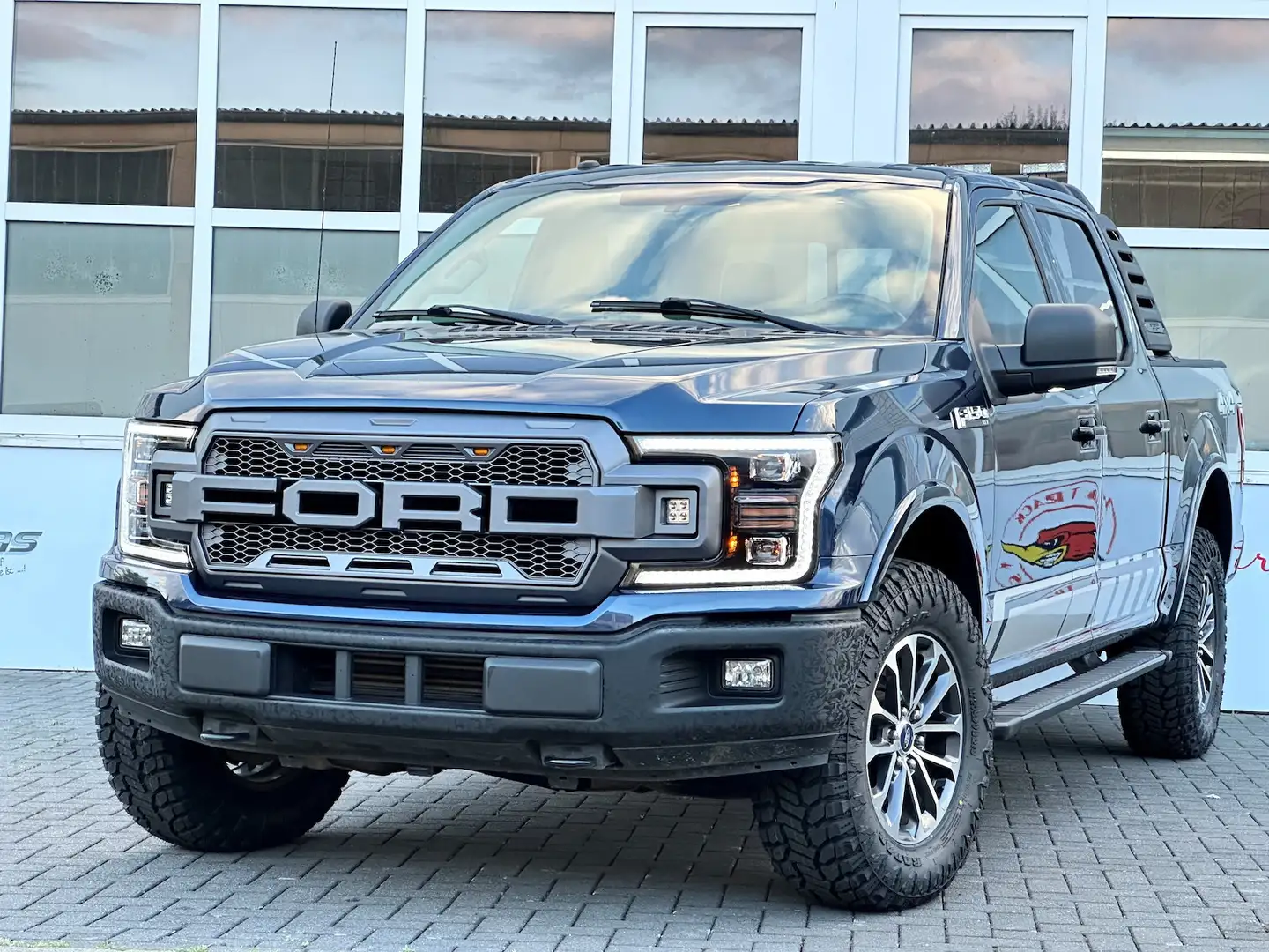 Ford F 150 XLT 3,5L 4x4 Supercrew Navi LED Leder PDC Azul - 1