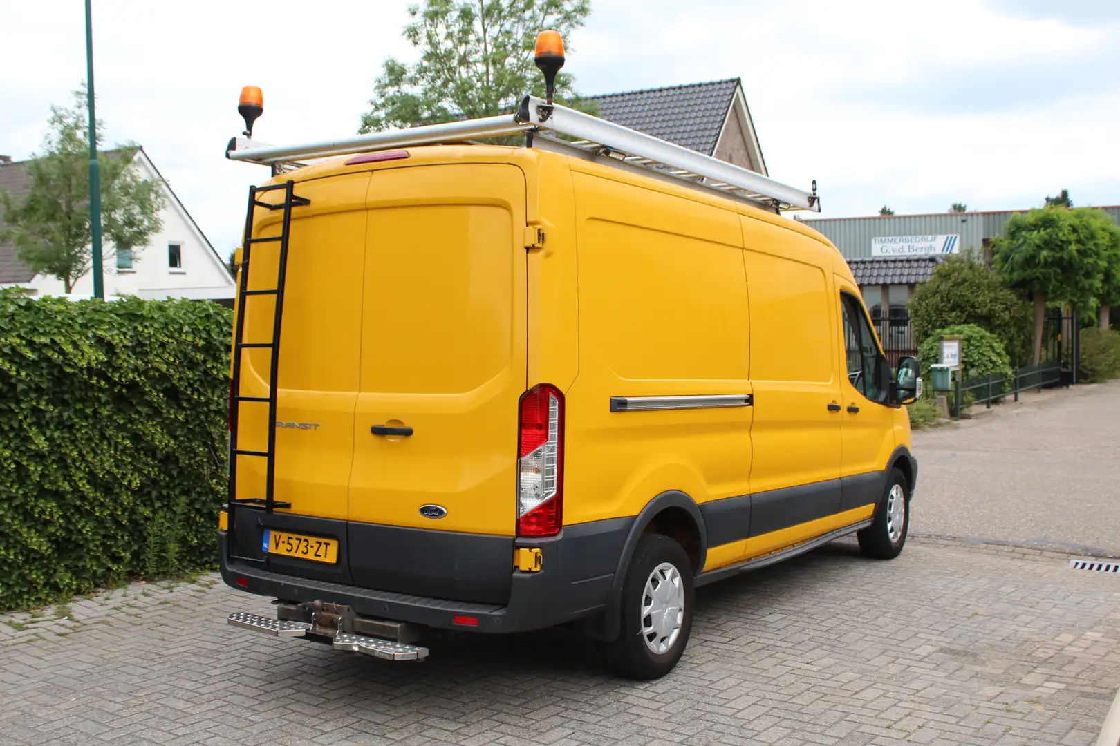 Ford Transit 350 2.0 TDCI 130PK Euro6 L3H2 Trend ✓ imperiaal ✓ Geel - 2