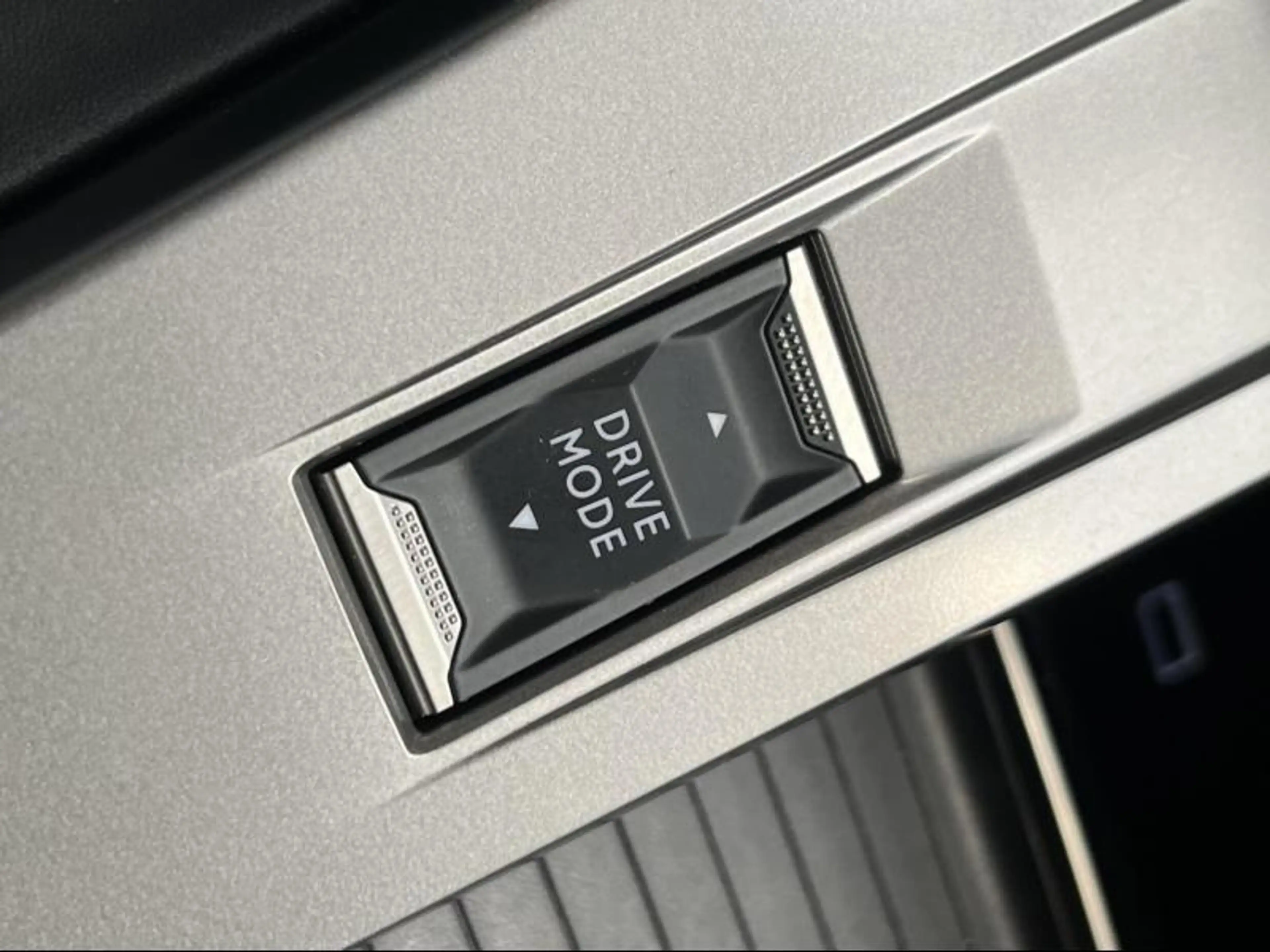 Peugeot 308 GT — photo 18