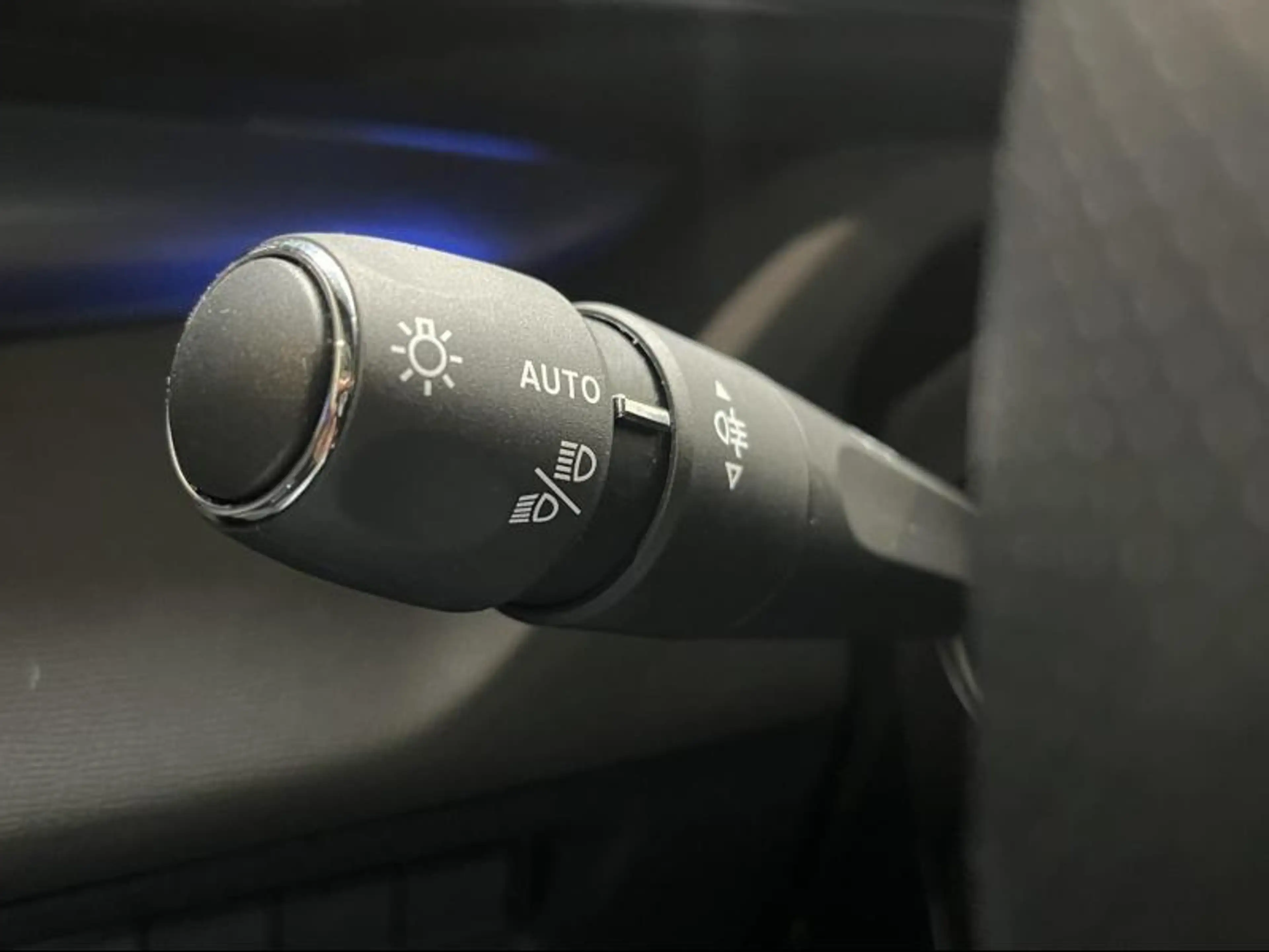 Peugeot 308 GT — photo 26
