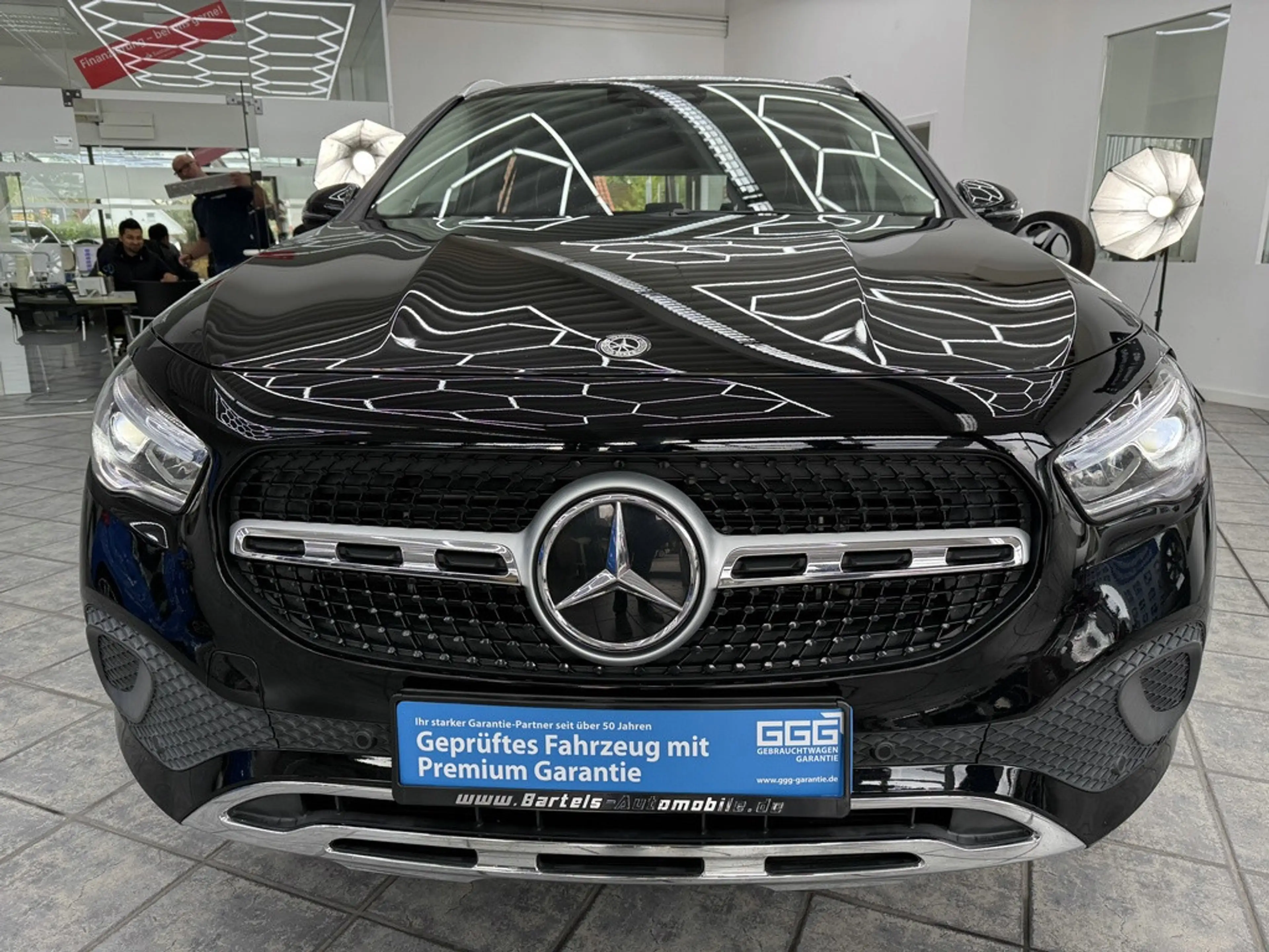 Mercedes-Benz GLA 250 e, 1 Hand, Leder, Kamera, Widescreen — photo 7