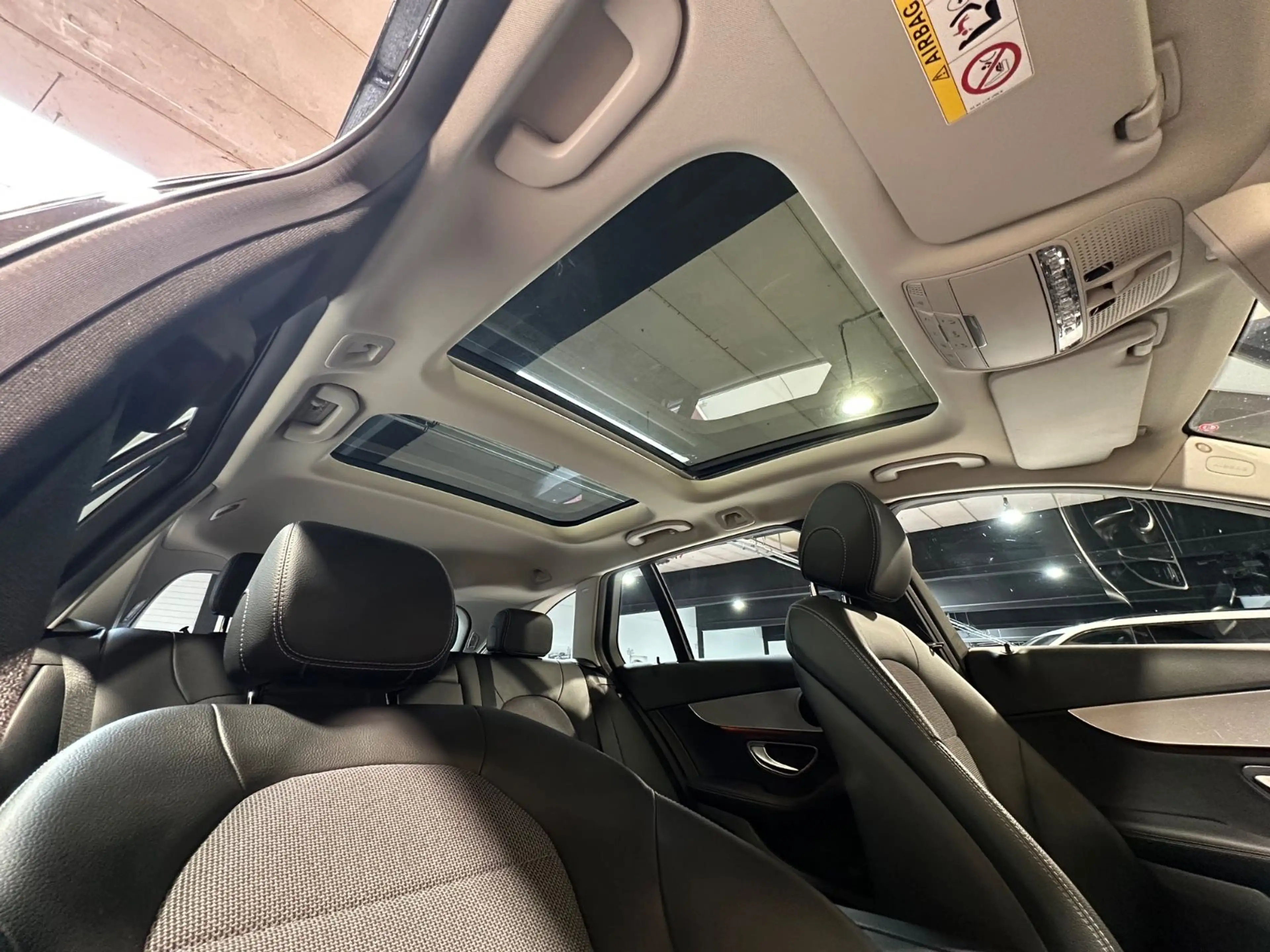 Mercedes-Benz C 180 CGI * PANO * SHZ * PDC * SERVICE NEU * — photo 14
