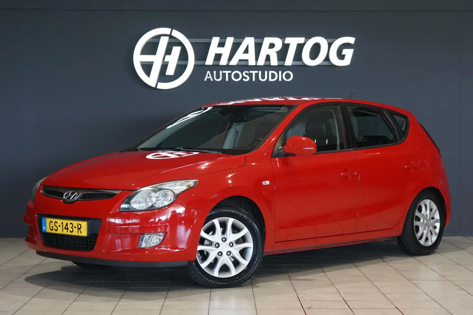 Hyundai i30 2.0i i-Catcher + AUTOMAAT / LEDER / DEALER ONDERHO Rood - 1