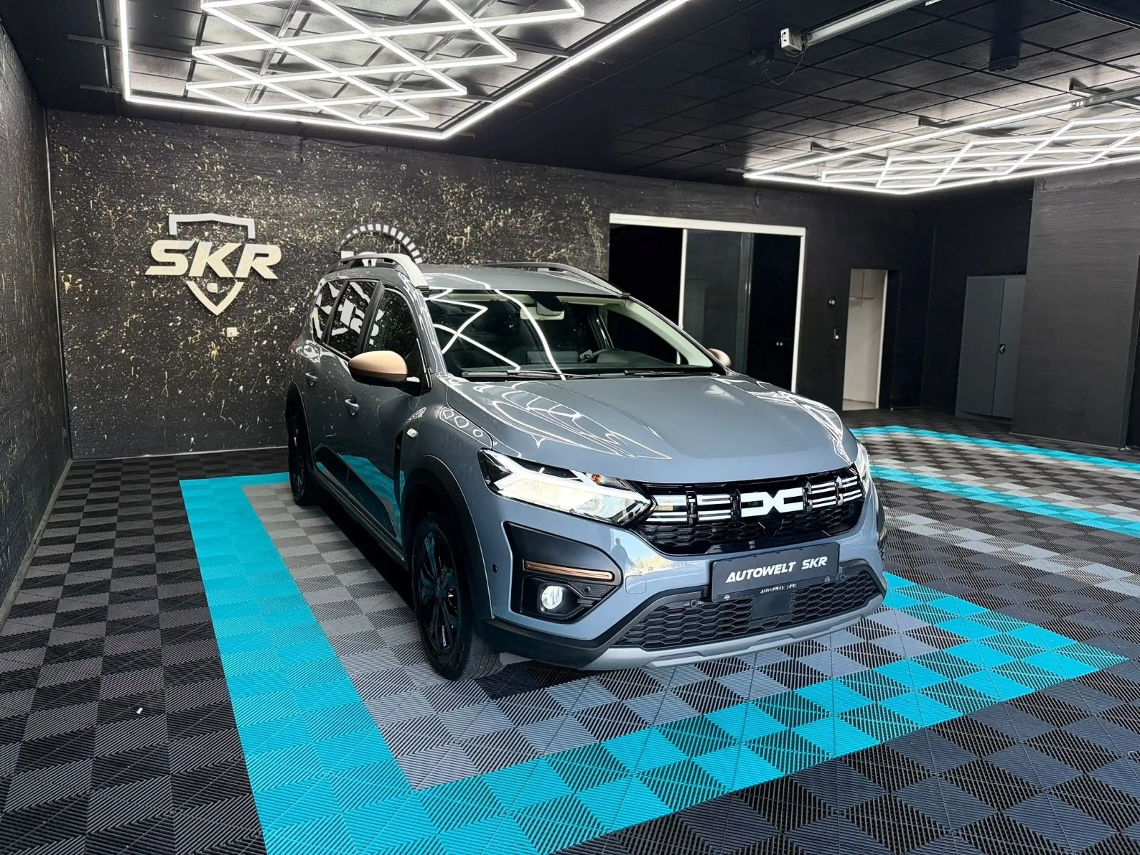 Dacia Jogger Extreme/2HND/RFK/SHZ/NAVI — photo 3