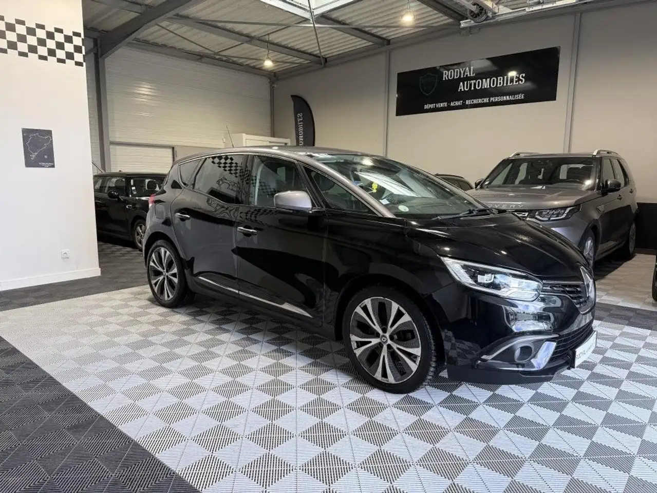 Renault Scenic ScÃ©nic IV (JFA) 1.6 dCi 160ch energy In