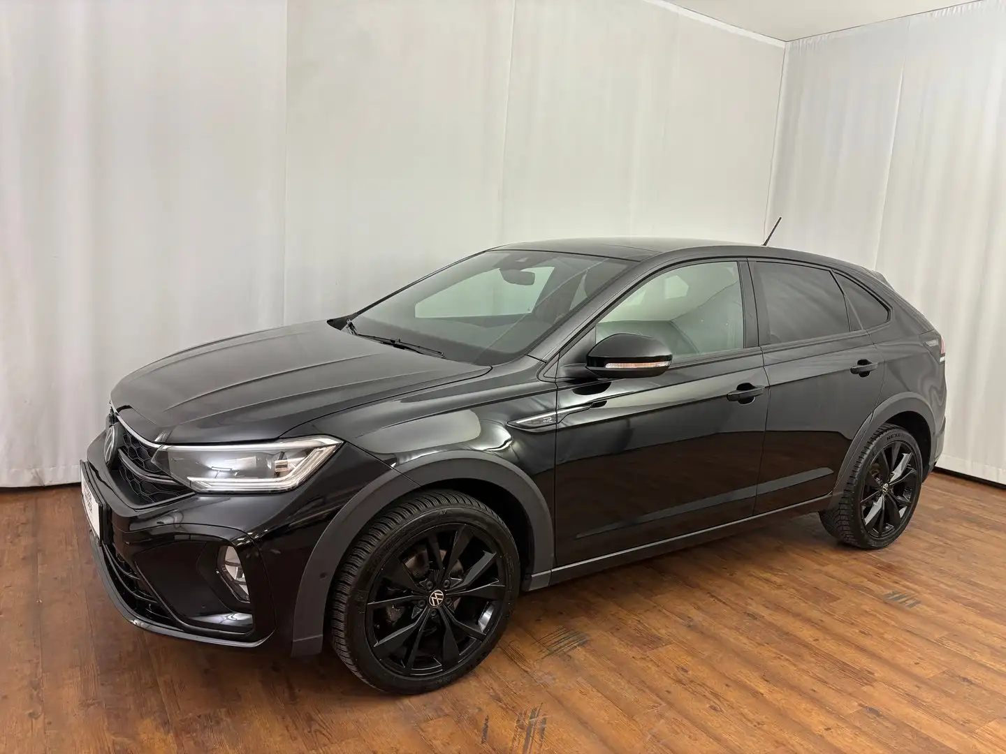 Volkswagen Taigo R-Line TSI Noir - 2
