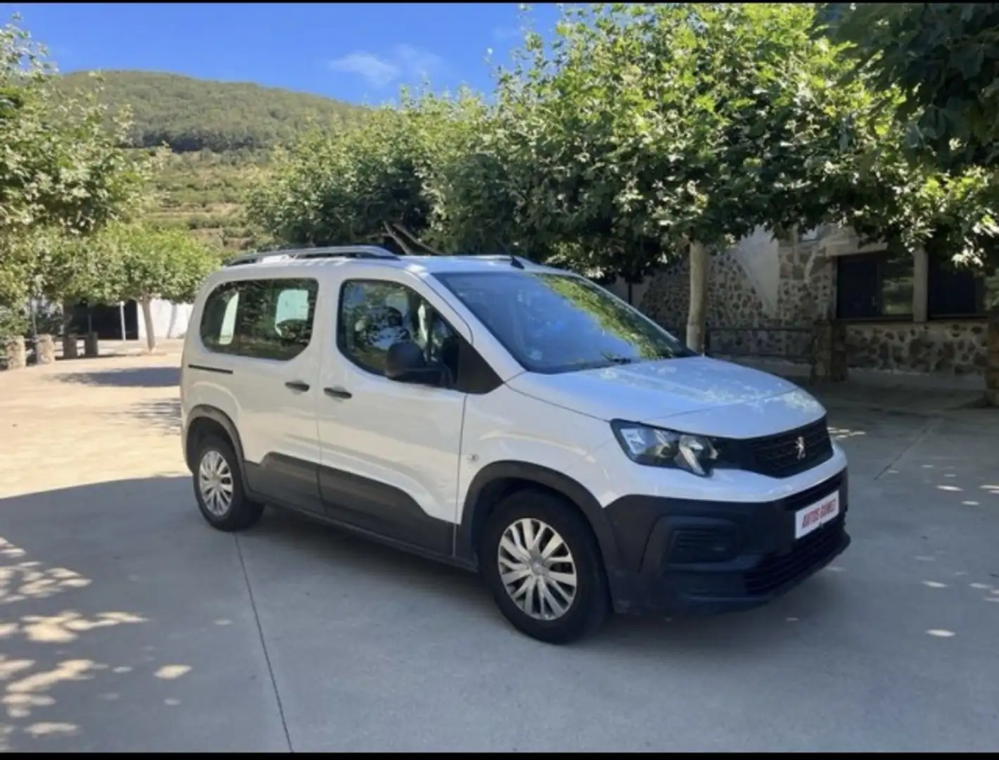 Peugeot Rifter 1.5BlueHDi S&S Long Access 100 Blanco - 1
