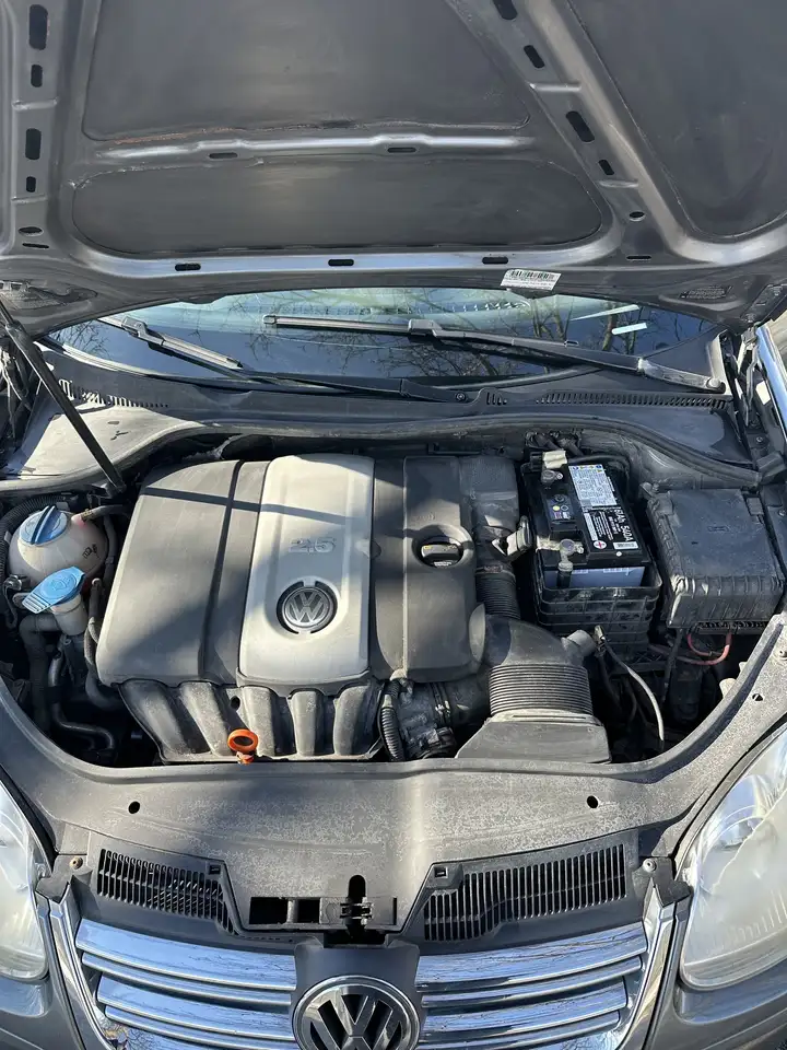 Volkswagen Jetta снимка Volkswagen Jetta