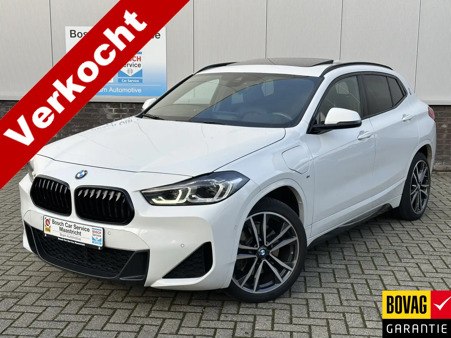 BMW X2 xDrive25e M-Sport | HUD | Pano | Harman & K | Adap Bílá - 1