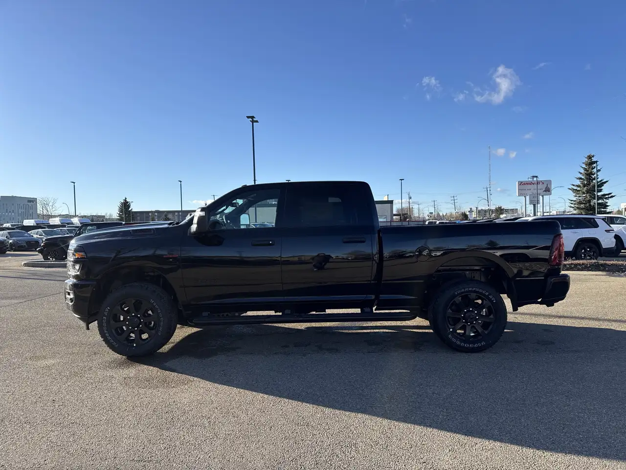 RAM 3500 снимка RAM 3500
