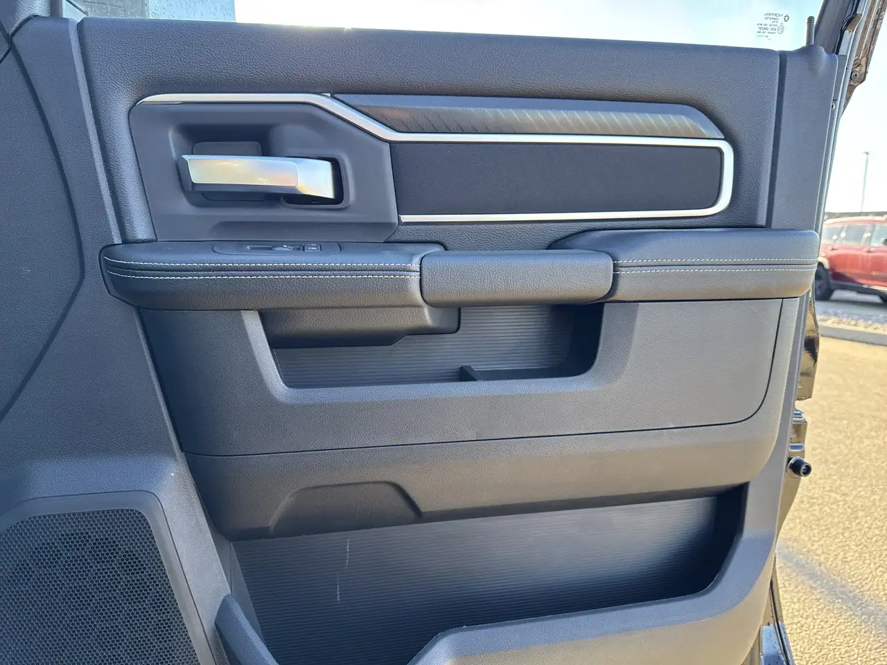 RAM 3500 снимка RAM 3500