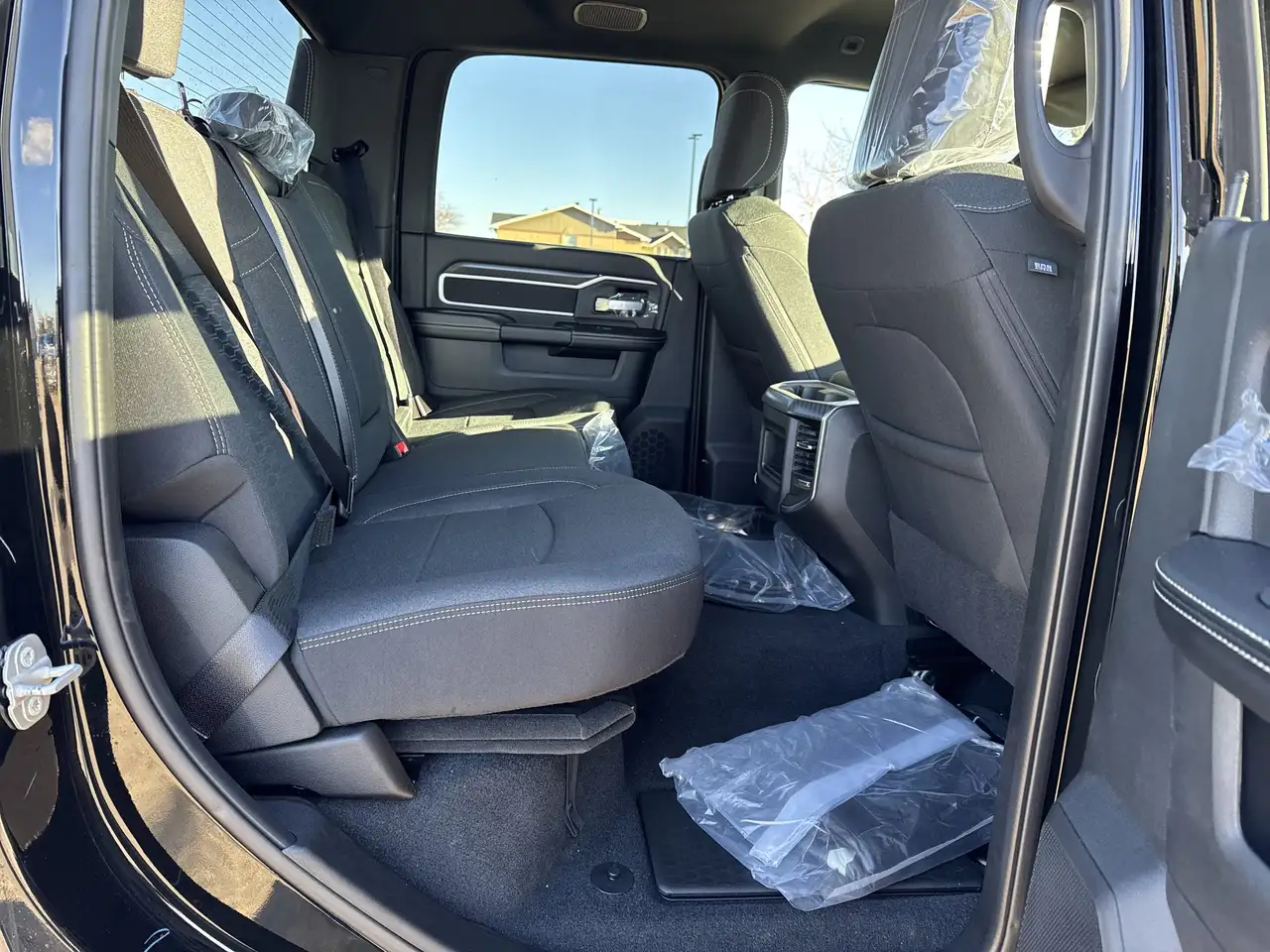 RAM 3500 снимка RAM 3500