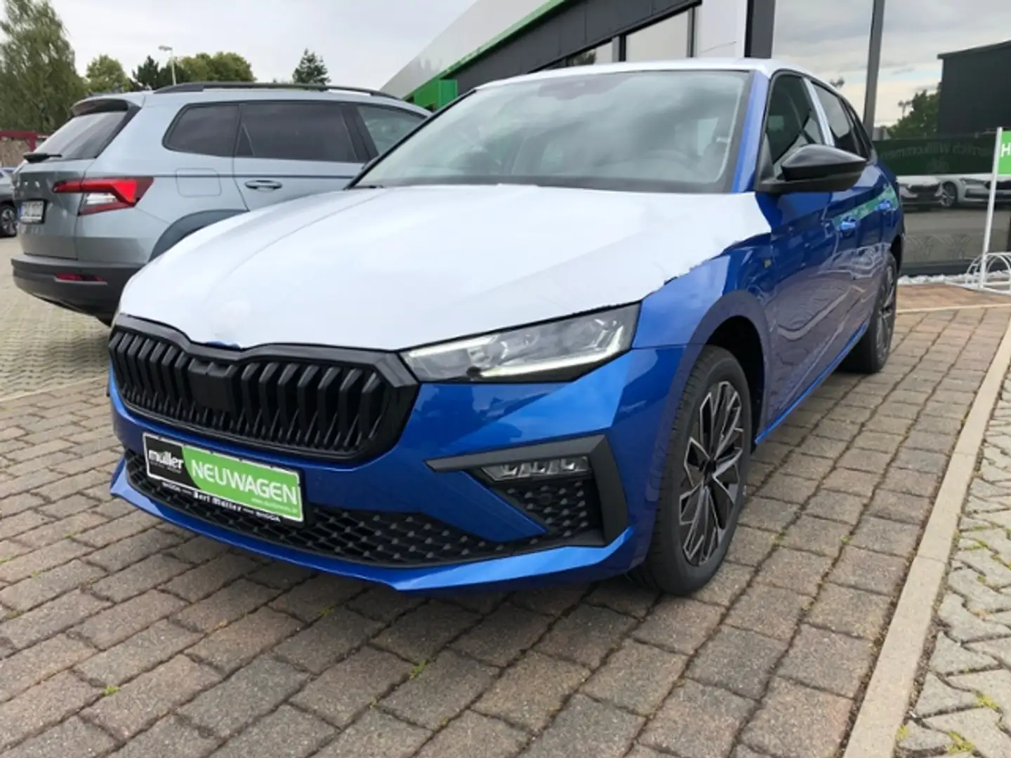 Skoda Scala Tour SmartLink DAB Blau - 2