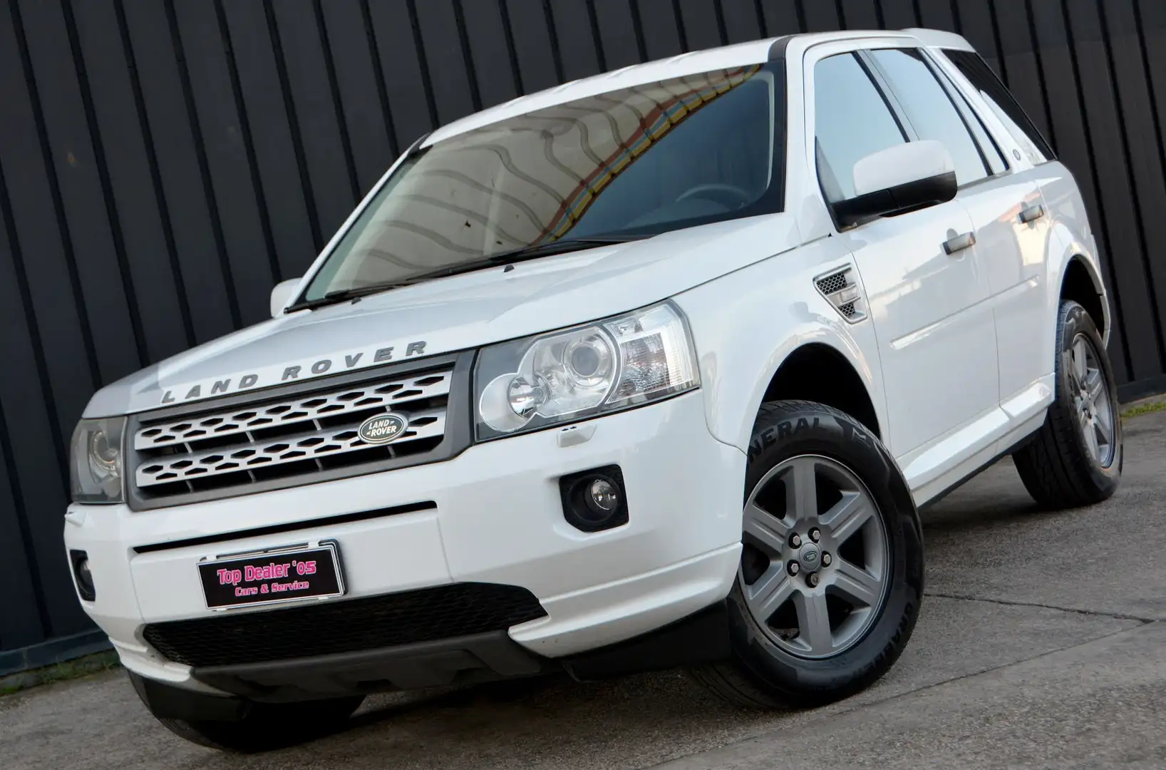 Land Rover Freelander II 2.2 sd4 S 190cv auto Bianco - 1