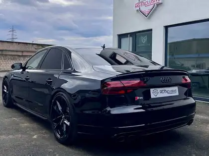 Annonce voiture d'occasion Audi S8 - CARADIZE