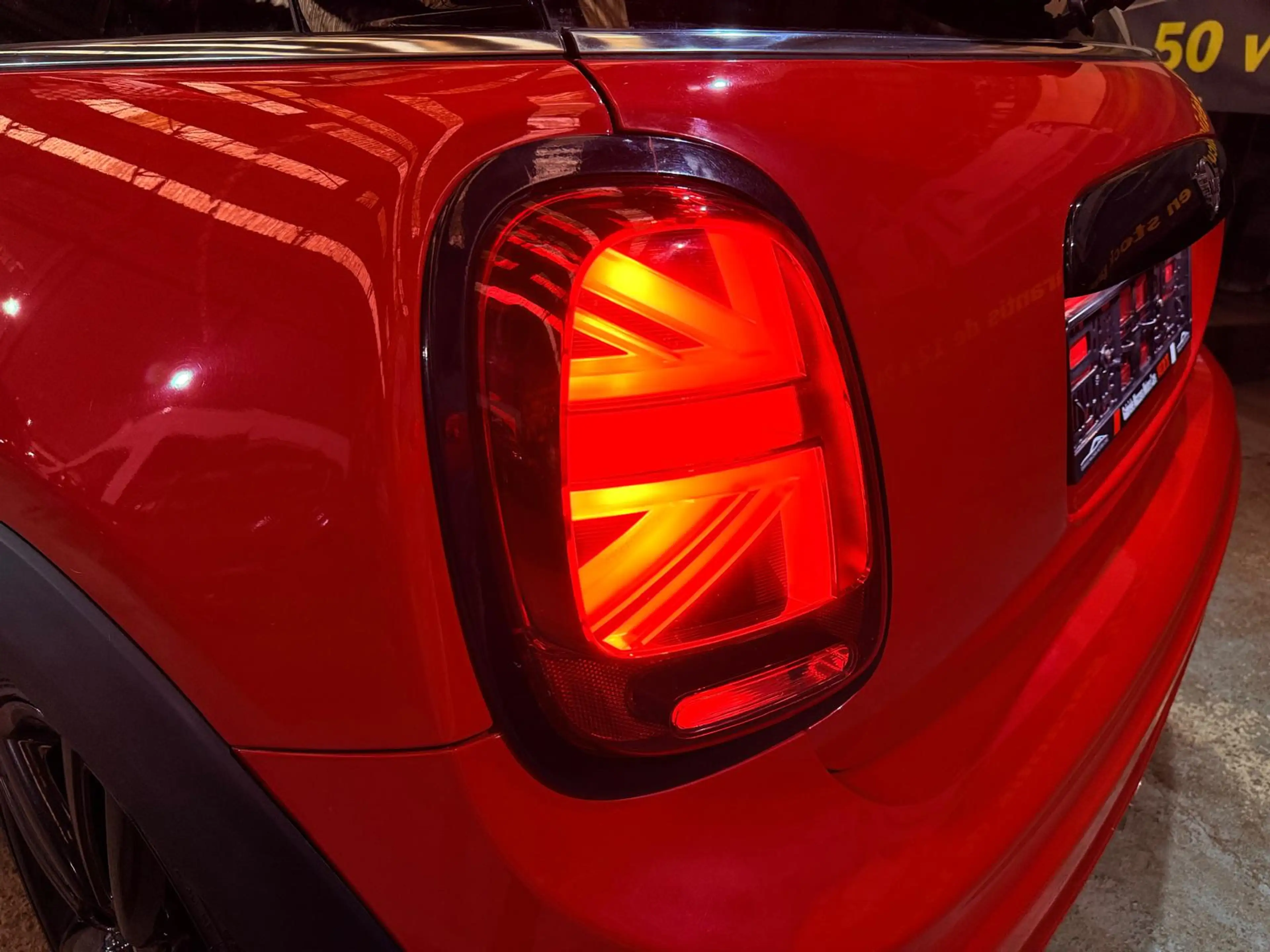 MINI Cooper Mini 1.5 Cooper Kit John Cooper Works Xénon LED — photo 11