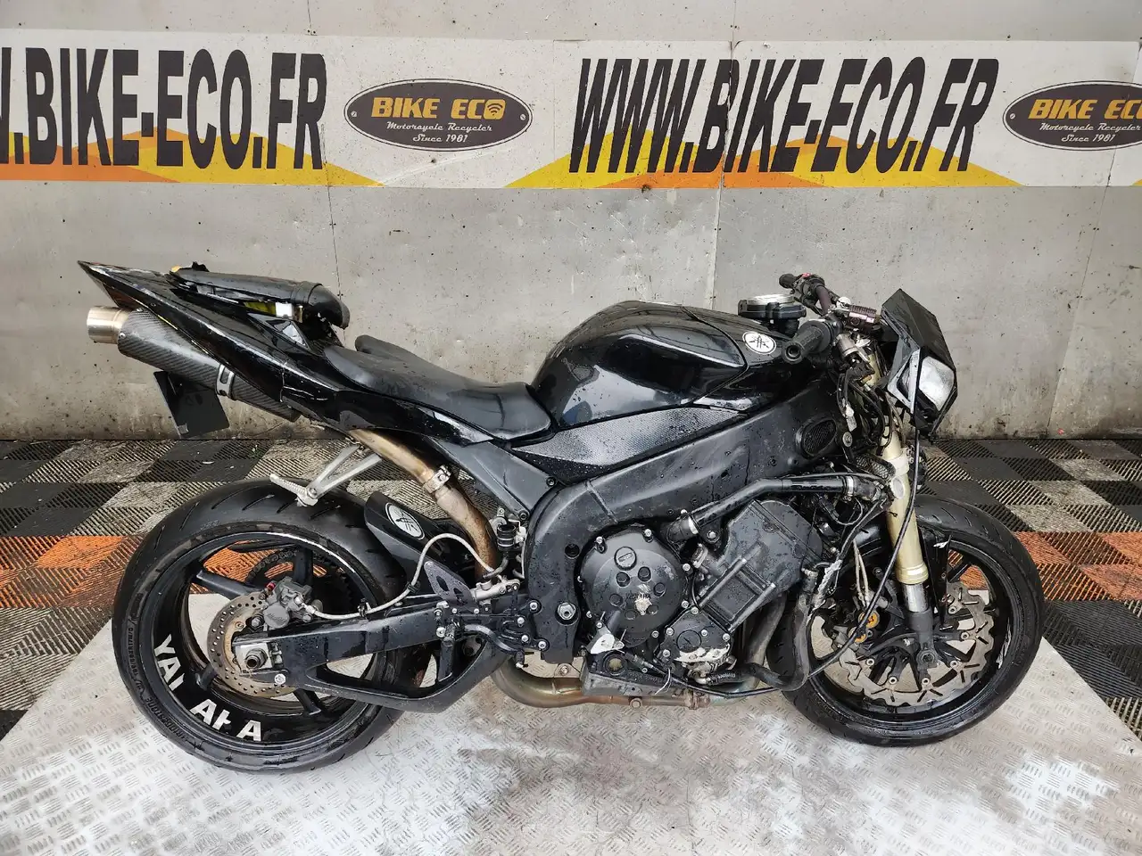 Yamaha YZF 1000
