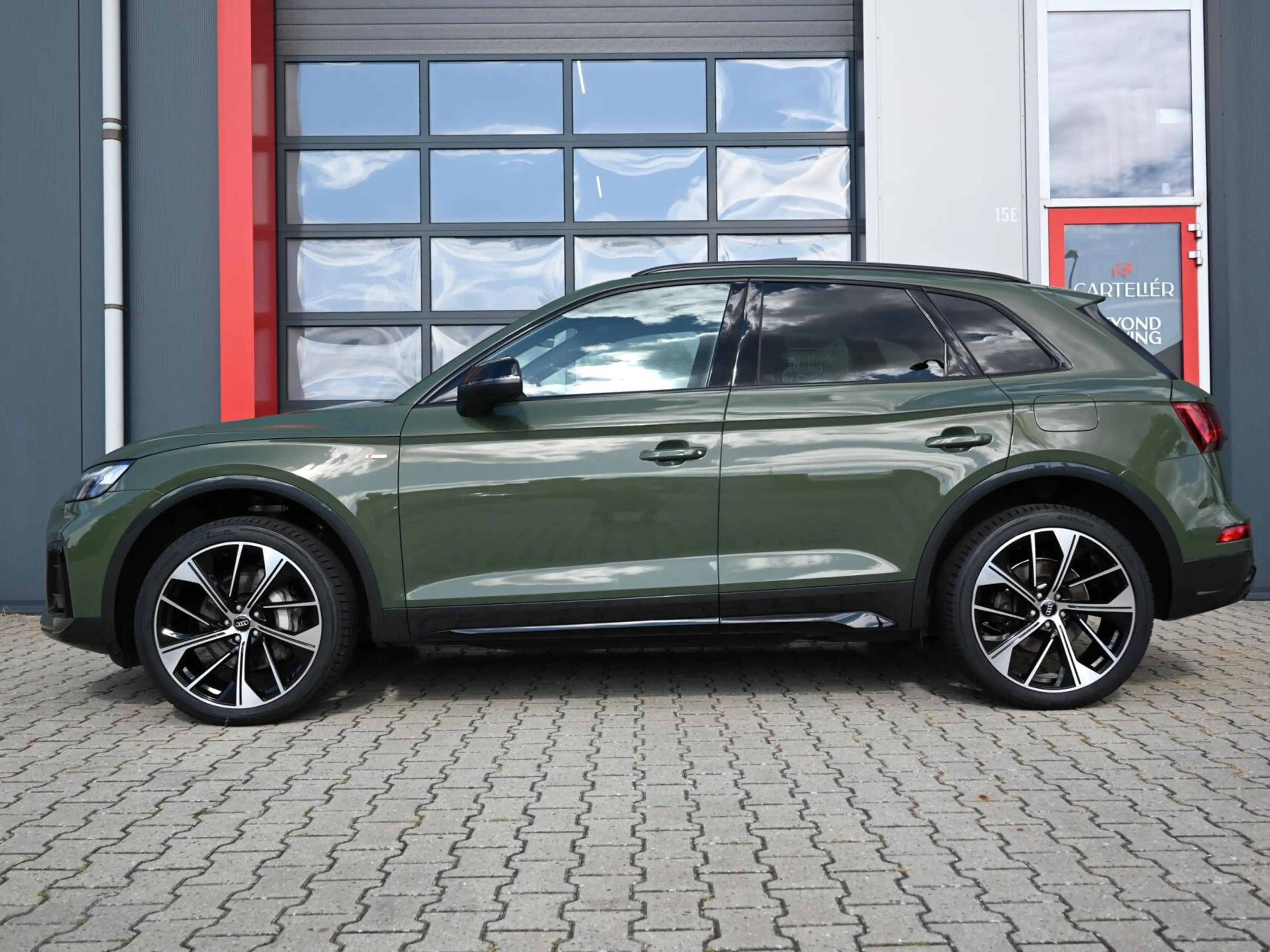 Audi Q5 55 TFSI e S-Line Quattro 367PK | Rs Leder | Pano | — photo 11