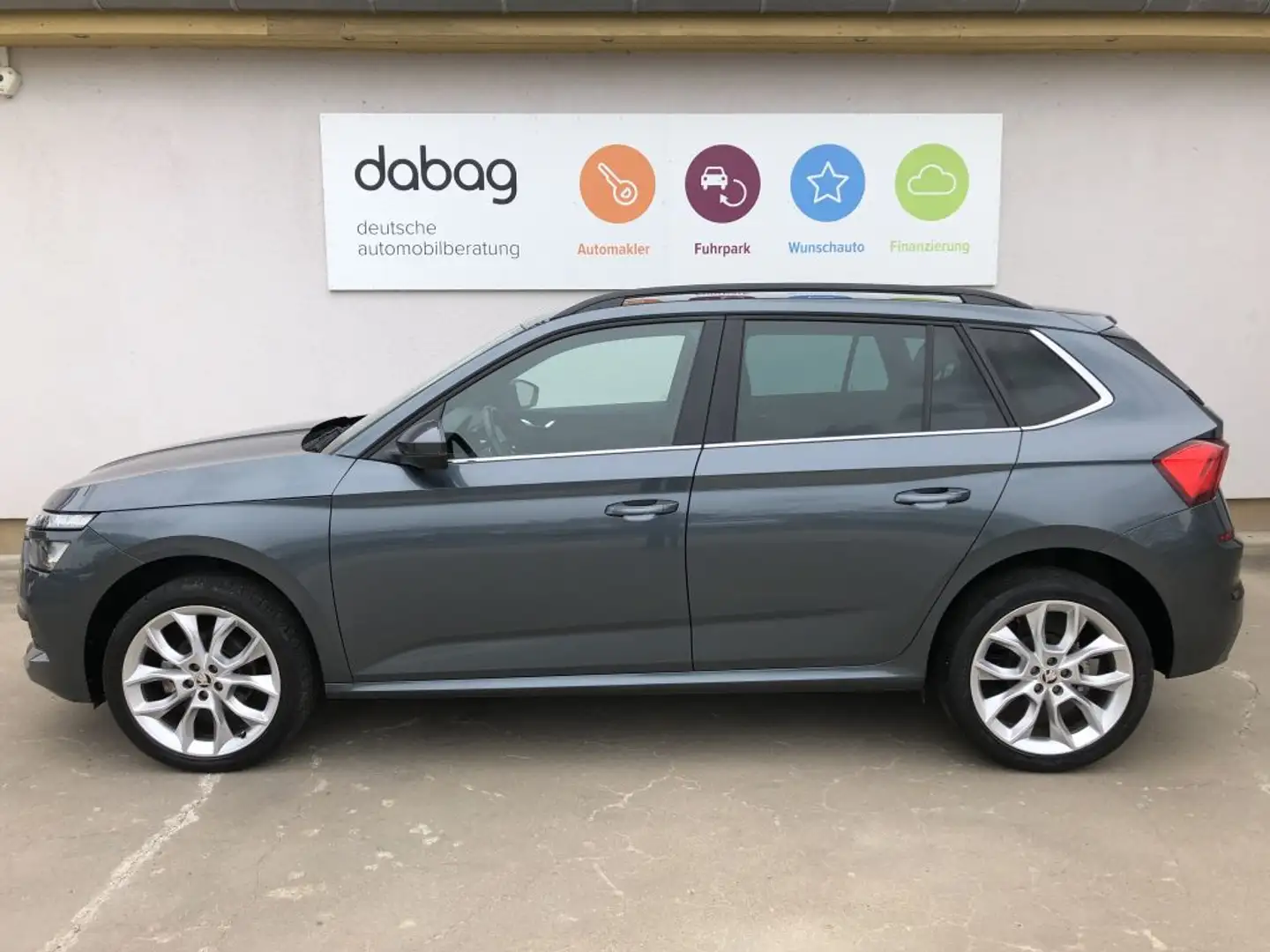 Skoda Kamiq 1.5 TSI DSG Klima Navi Shz Virt. Cockpit PDC Gris - 2