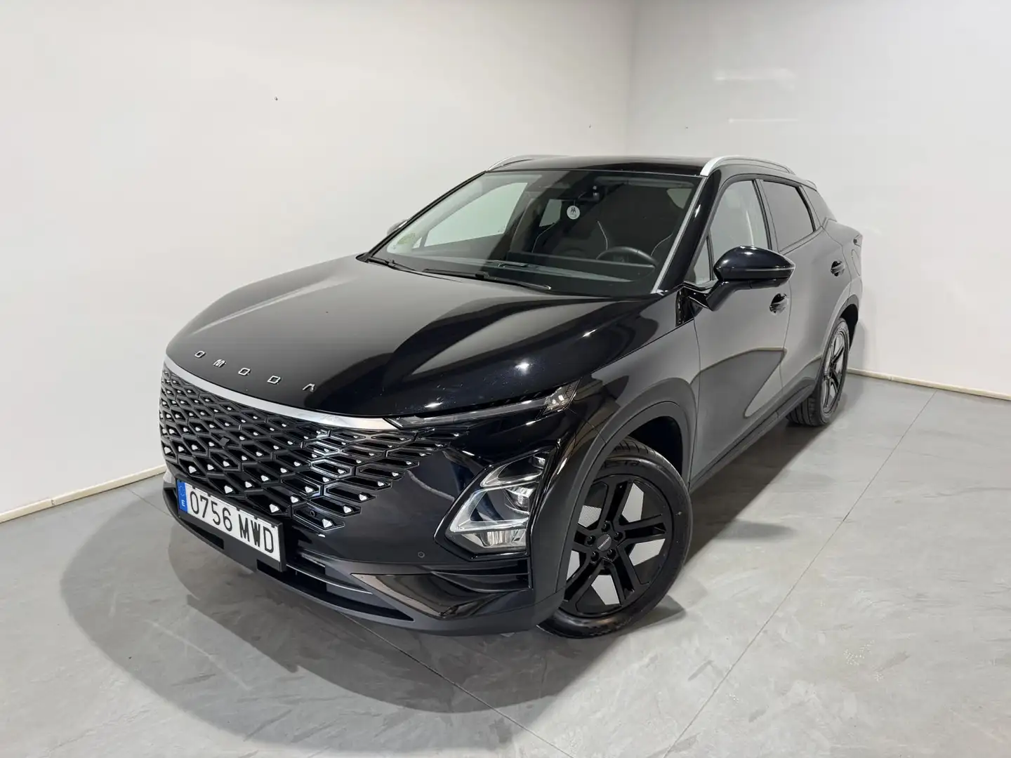 Omoda 5 1.6 TGDI (14CV) Premium MY2 Fekete - 2