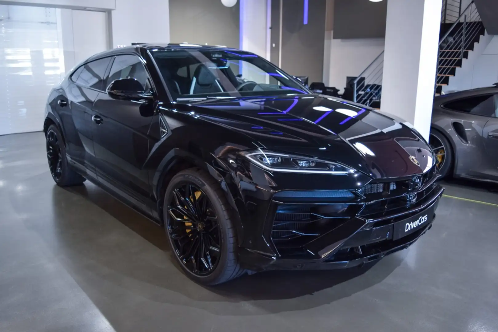 Lamborghini Urus SE Negro - 1