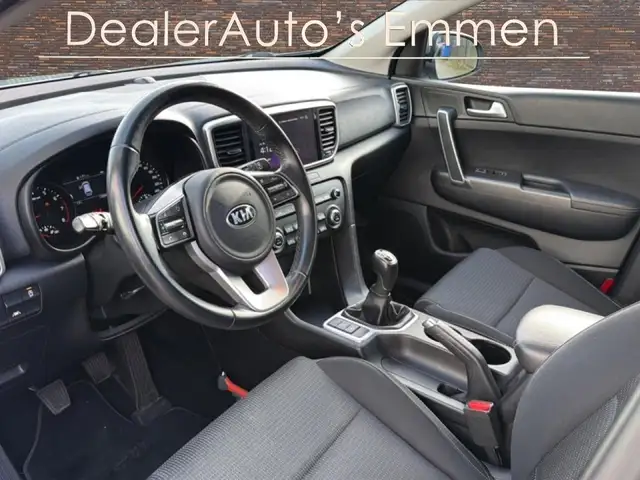 Kia Sportage view 5