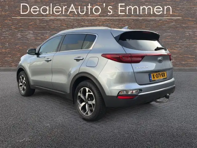 Kia Sportage view 3