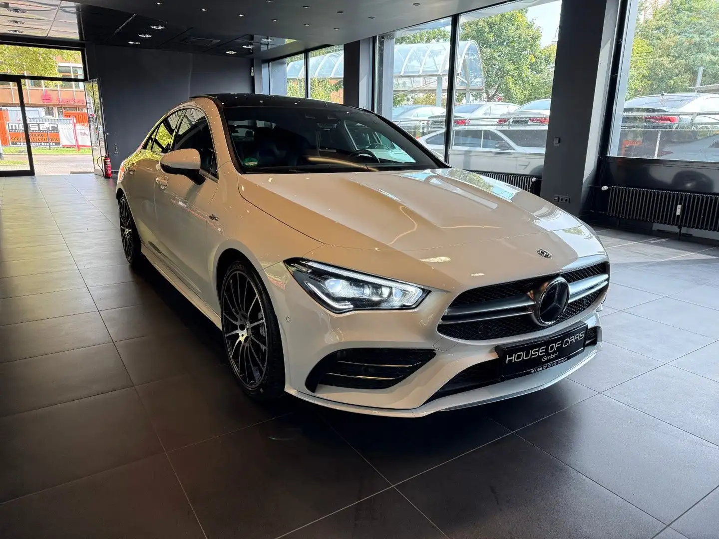 Mercedes-Benz CLA 35 AMG 4Matic*Pano*Multibeam*Ambiente*Kamer Weiß - 2