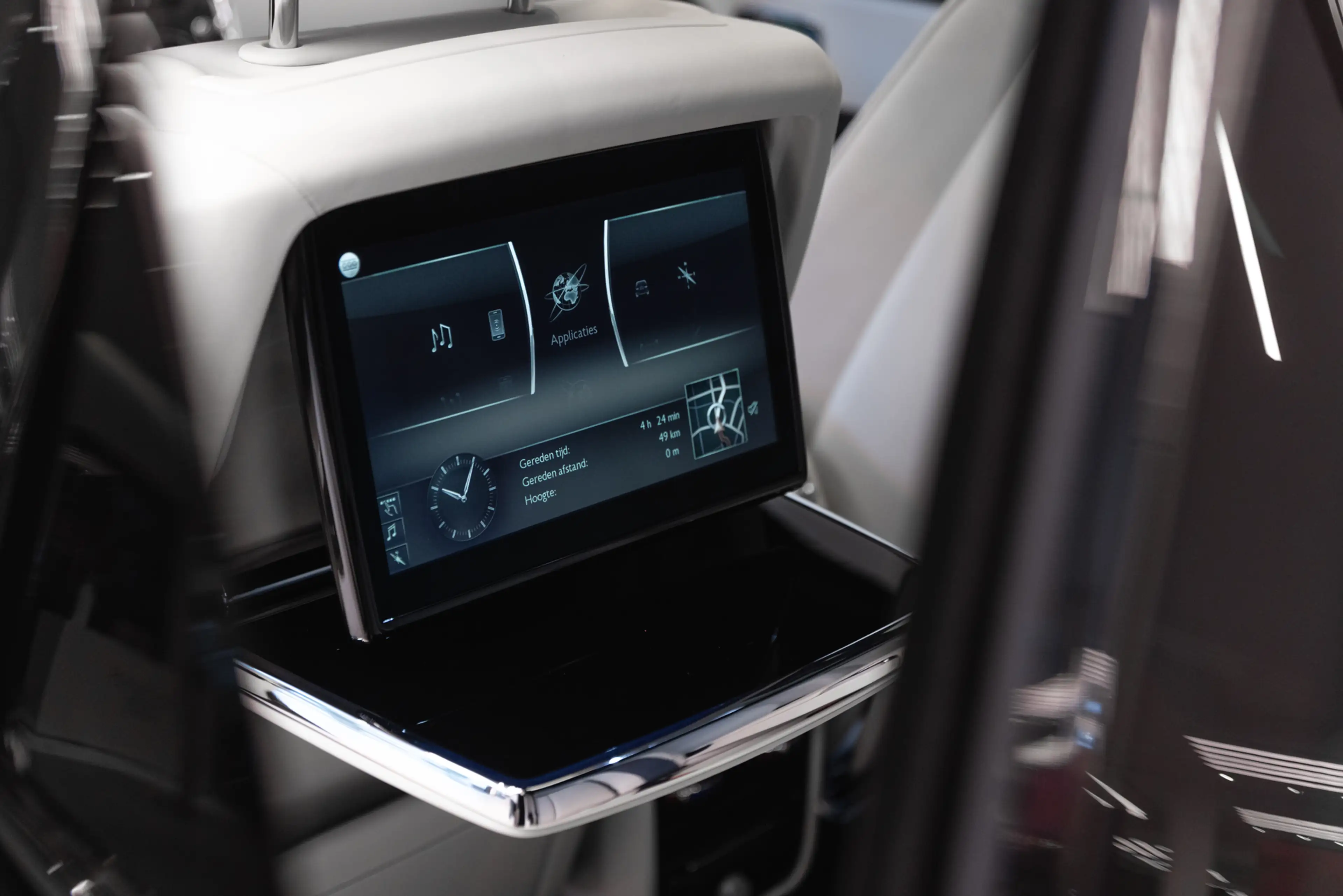 Rolls-Royce Cullinan 6.75 V12 — photo 12