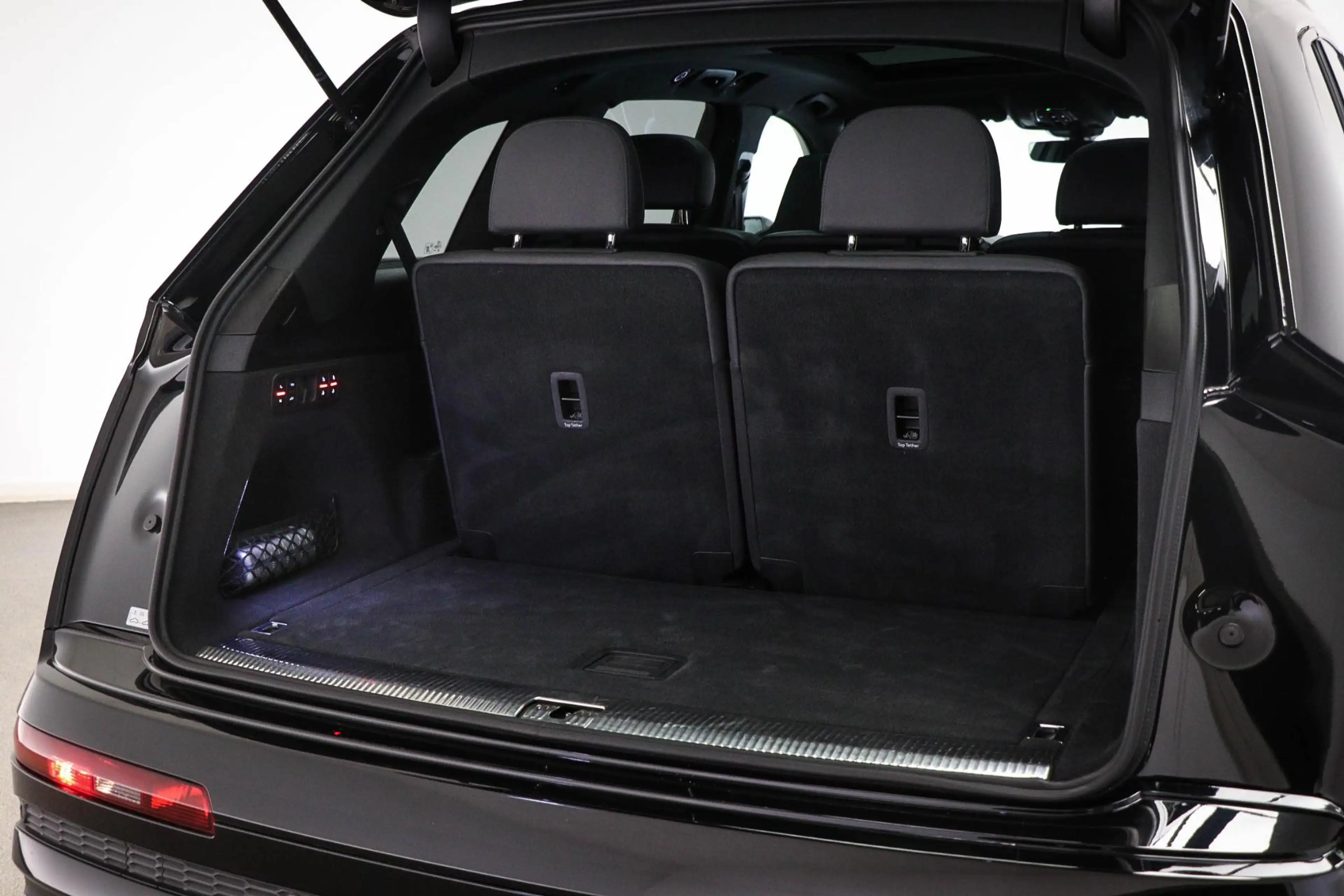 Audi Q7 4.0 TFSI SQ7 quattro 7p | PANORAMDAK | LEDER | STO — photo 14